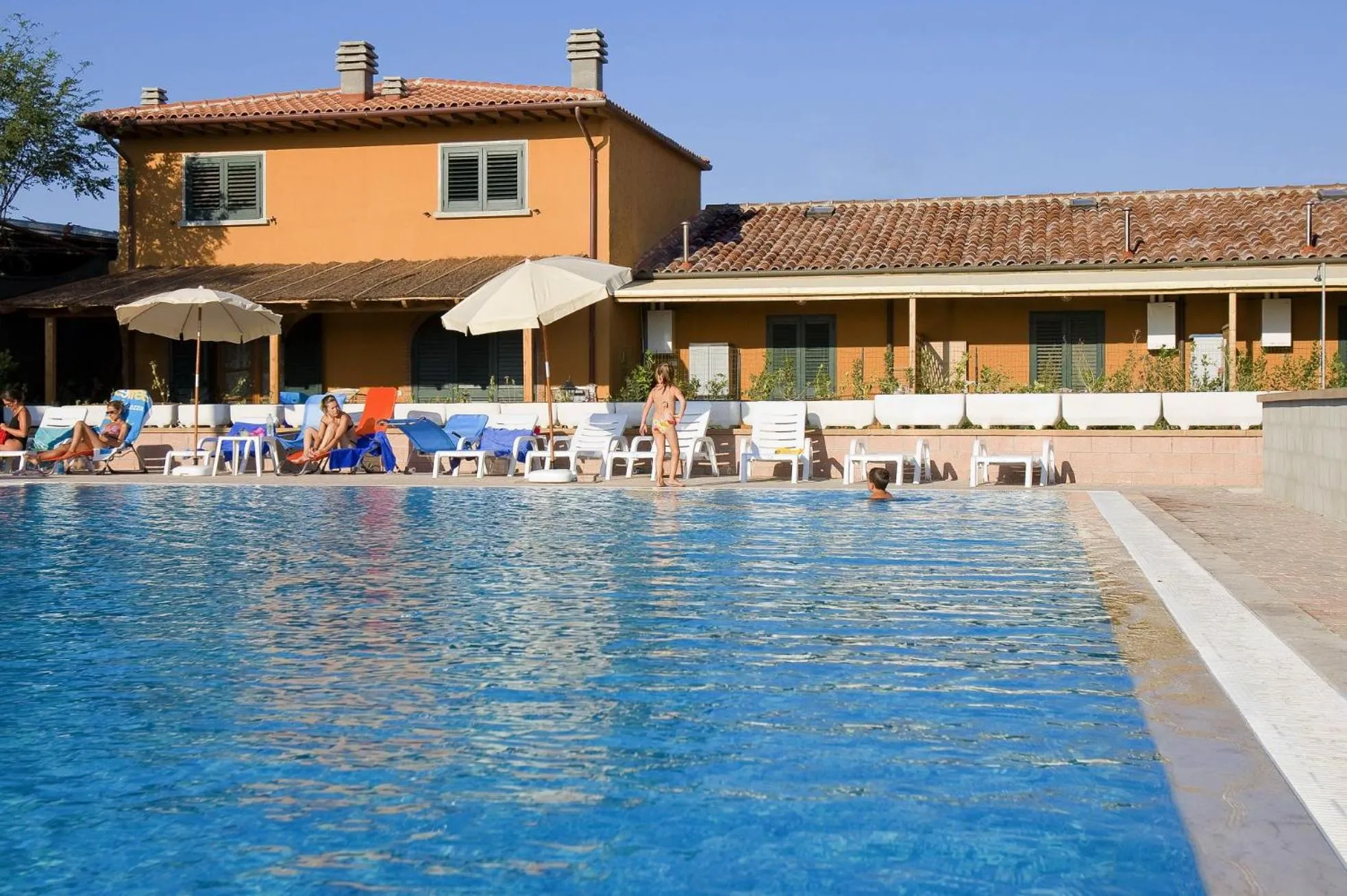 Swimming pool in Borgo Guglielmo