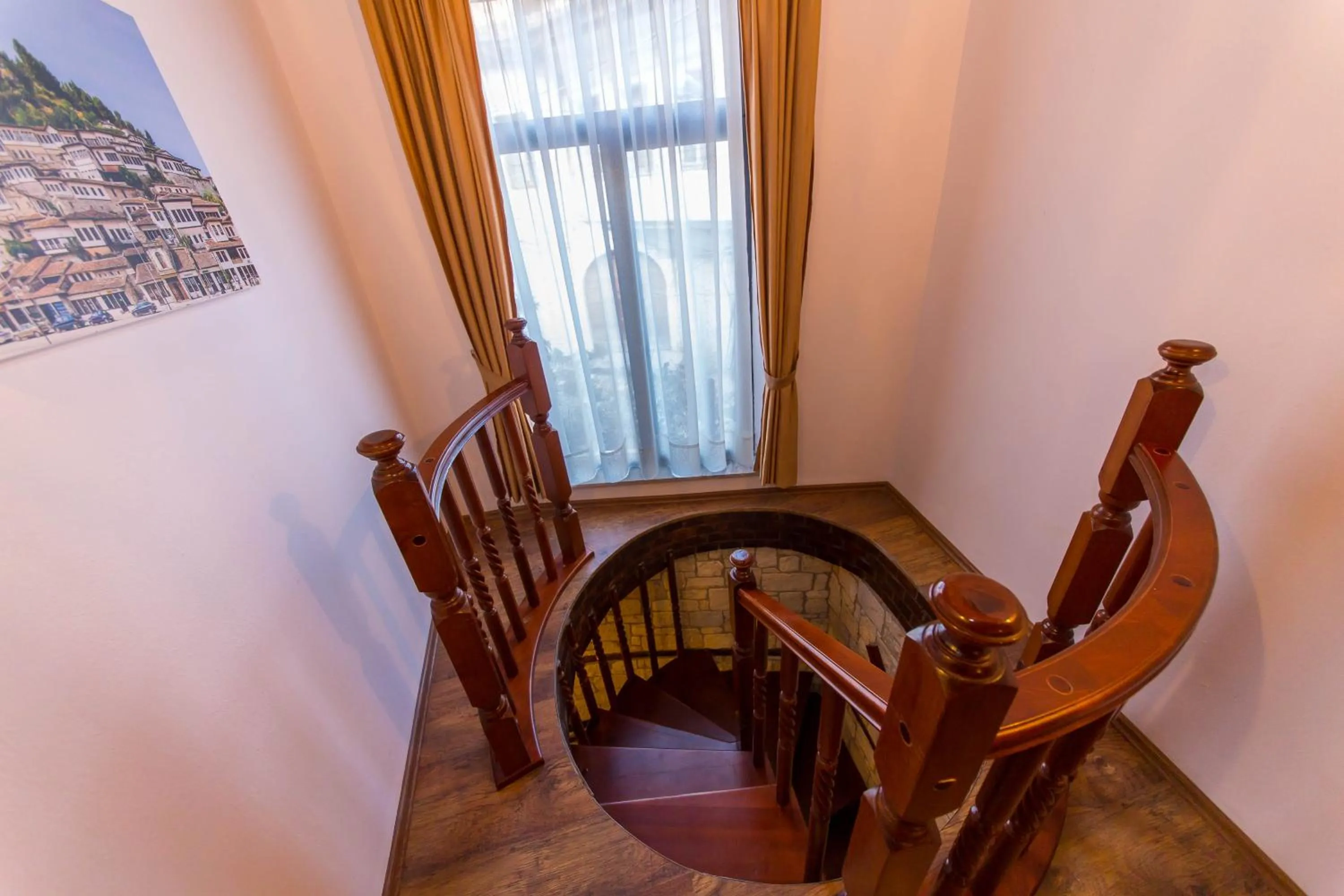 Area and facilities in Heraklis Hotel