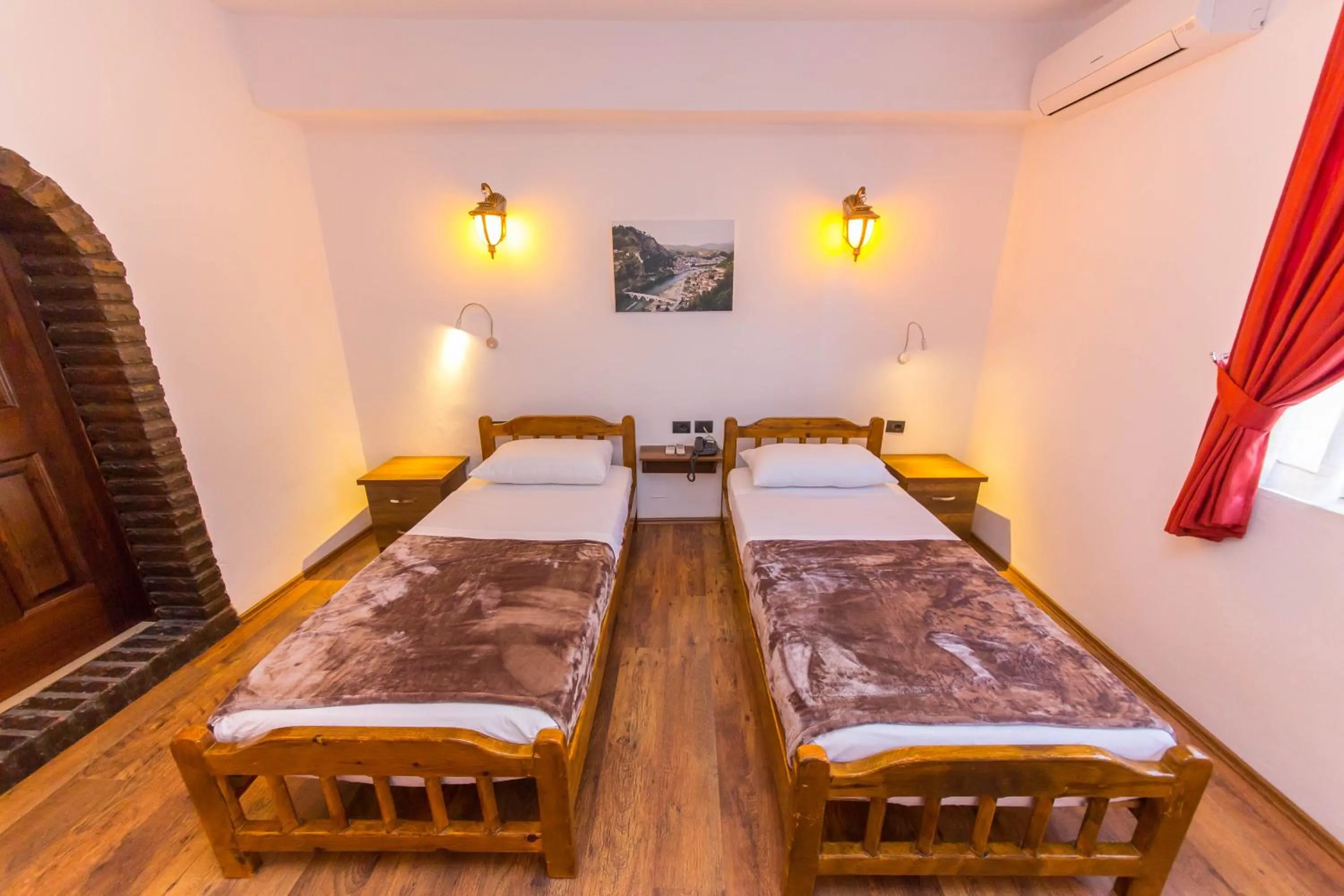 Bedroom, Bed in Heraklis Hotel