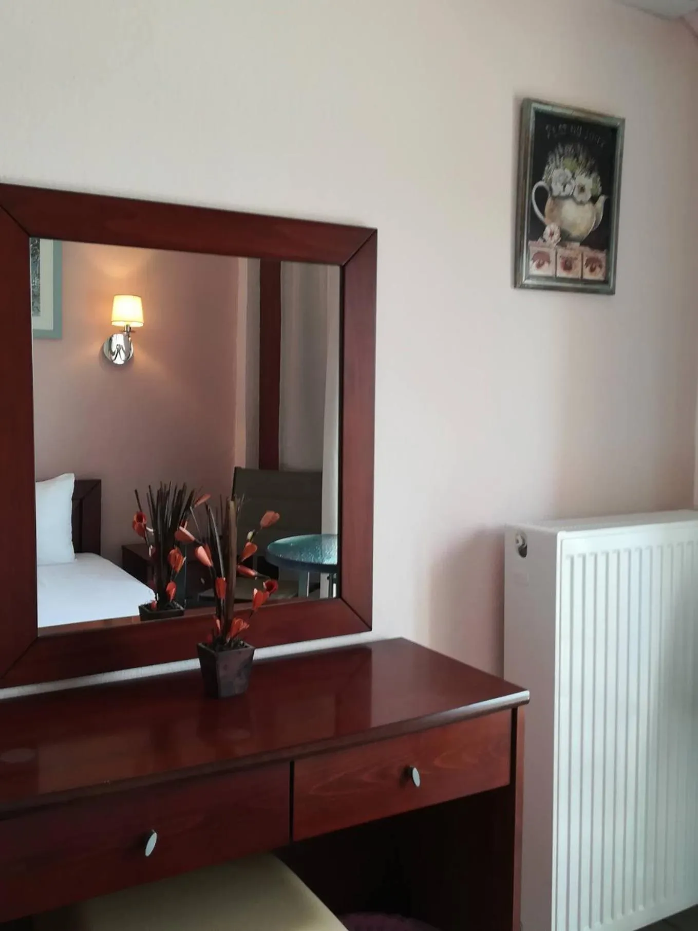 Bed in Olympic Hotel