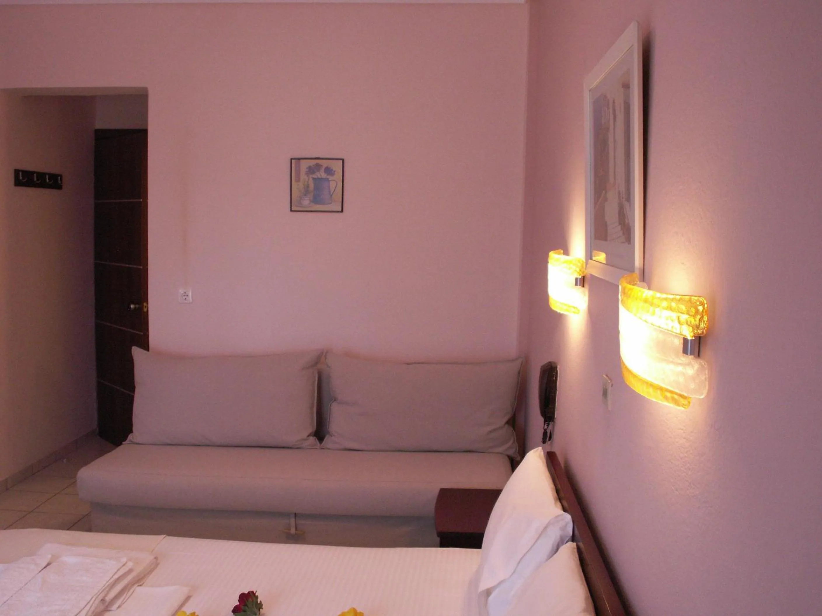 Bed in Olympic Hotel