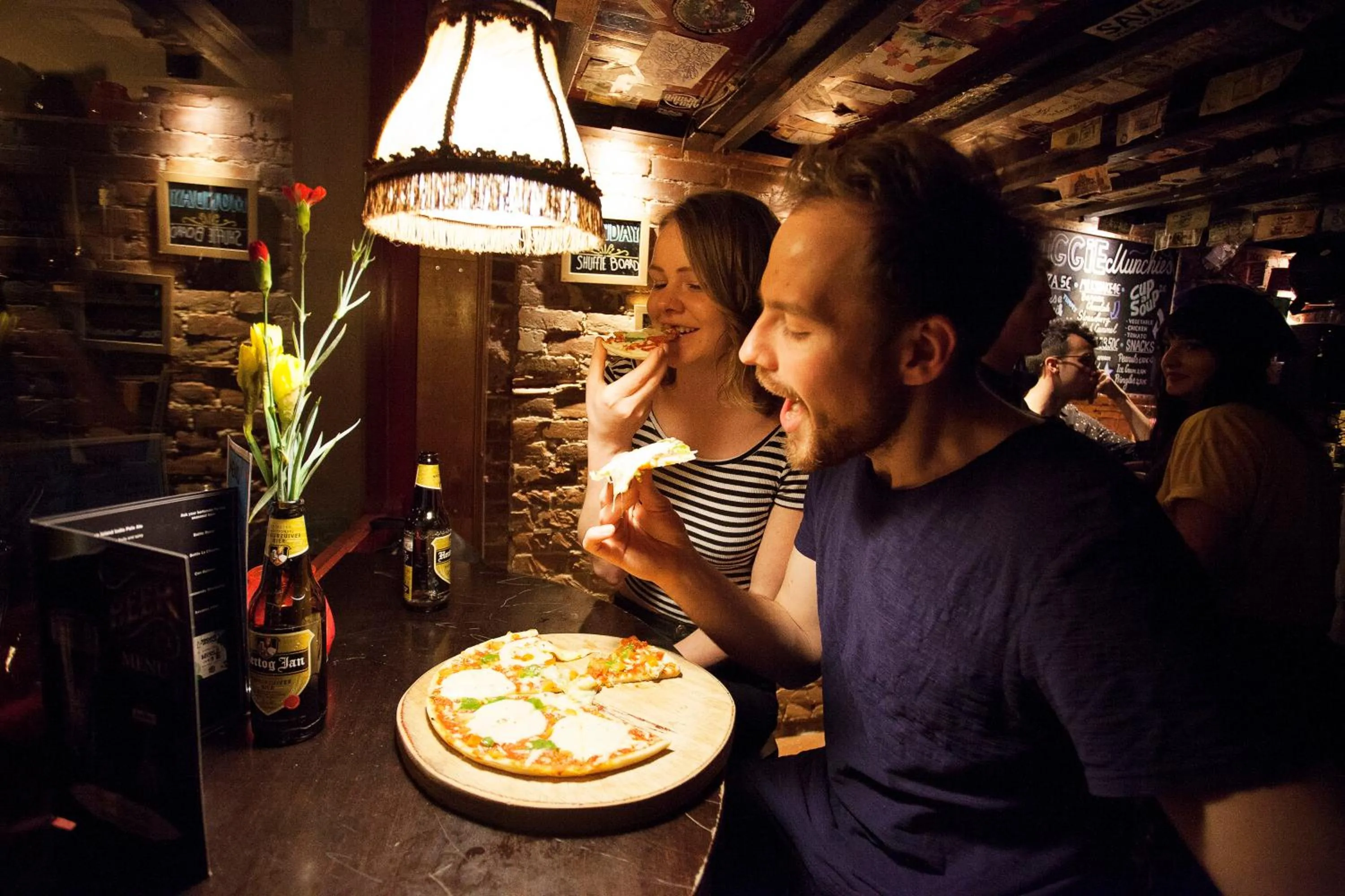 Food and drinks in Flying Pig Downtown