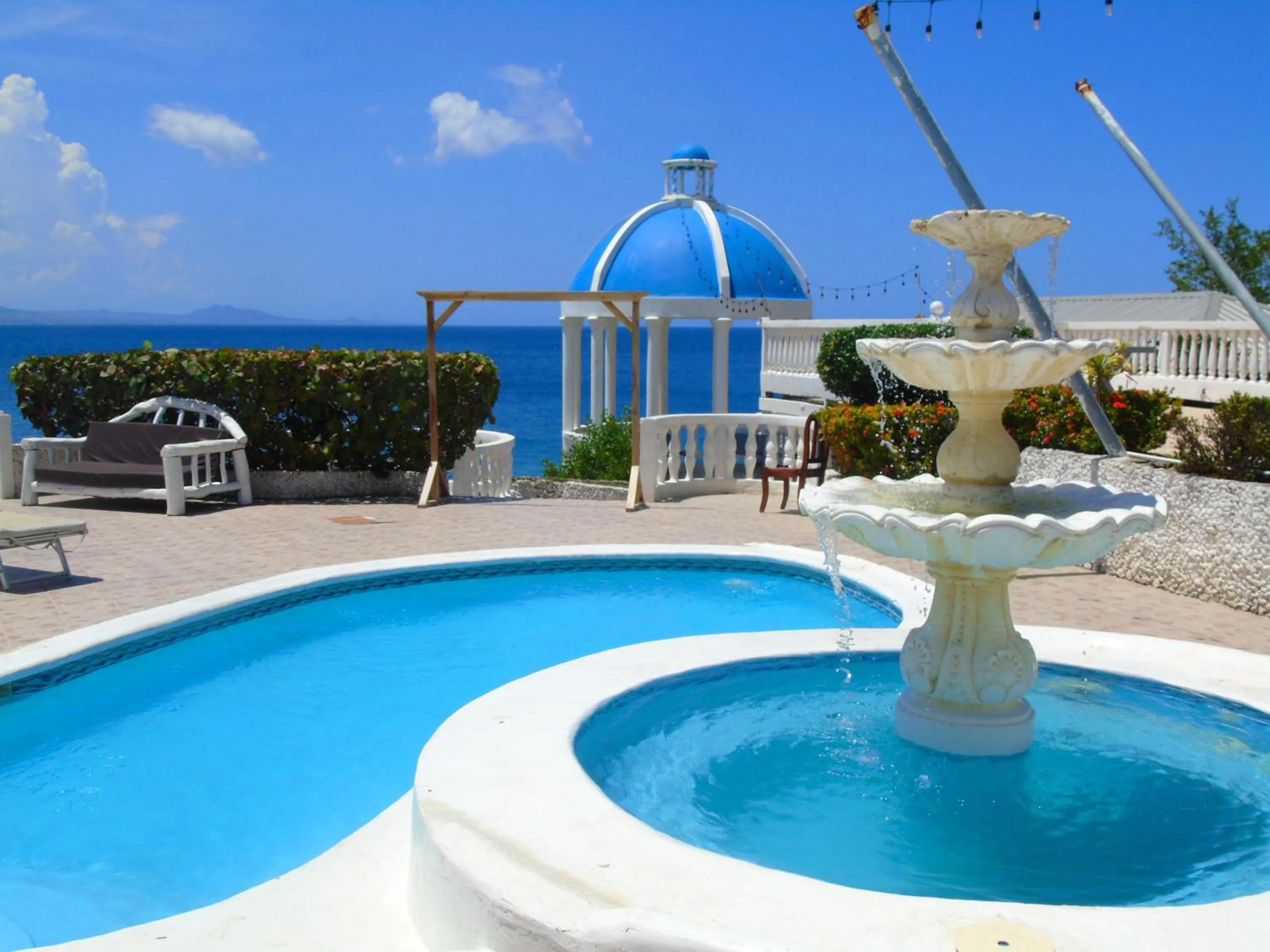 Natural landscape in Piergiorgio Palace Hotel