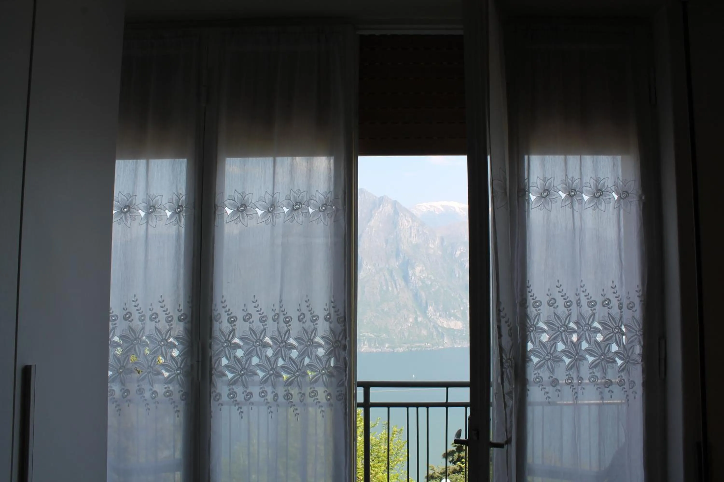 Lake view in Hotel Poggio d'Oro