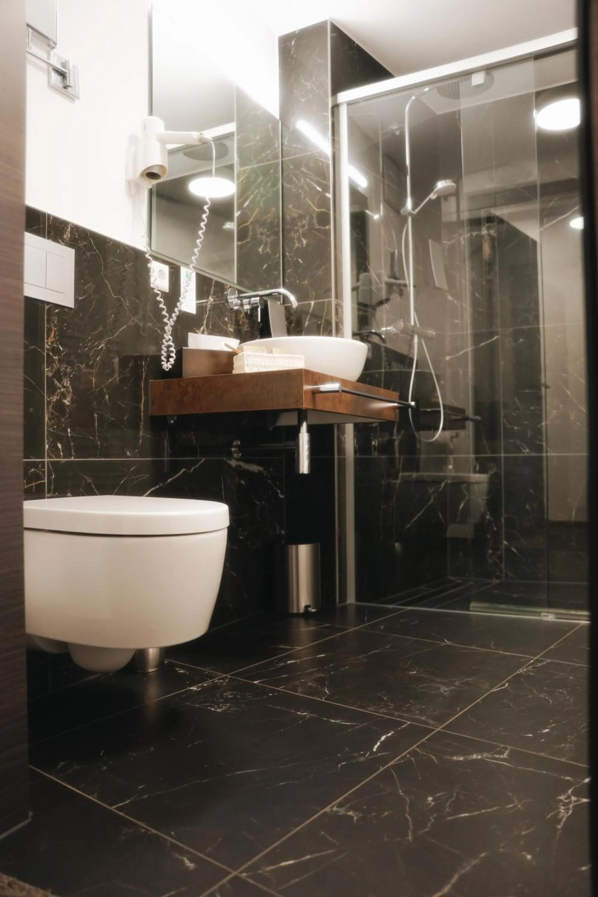 Bathroom in Outlet Hotel