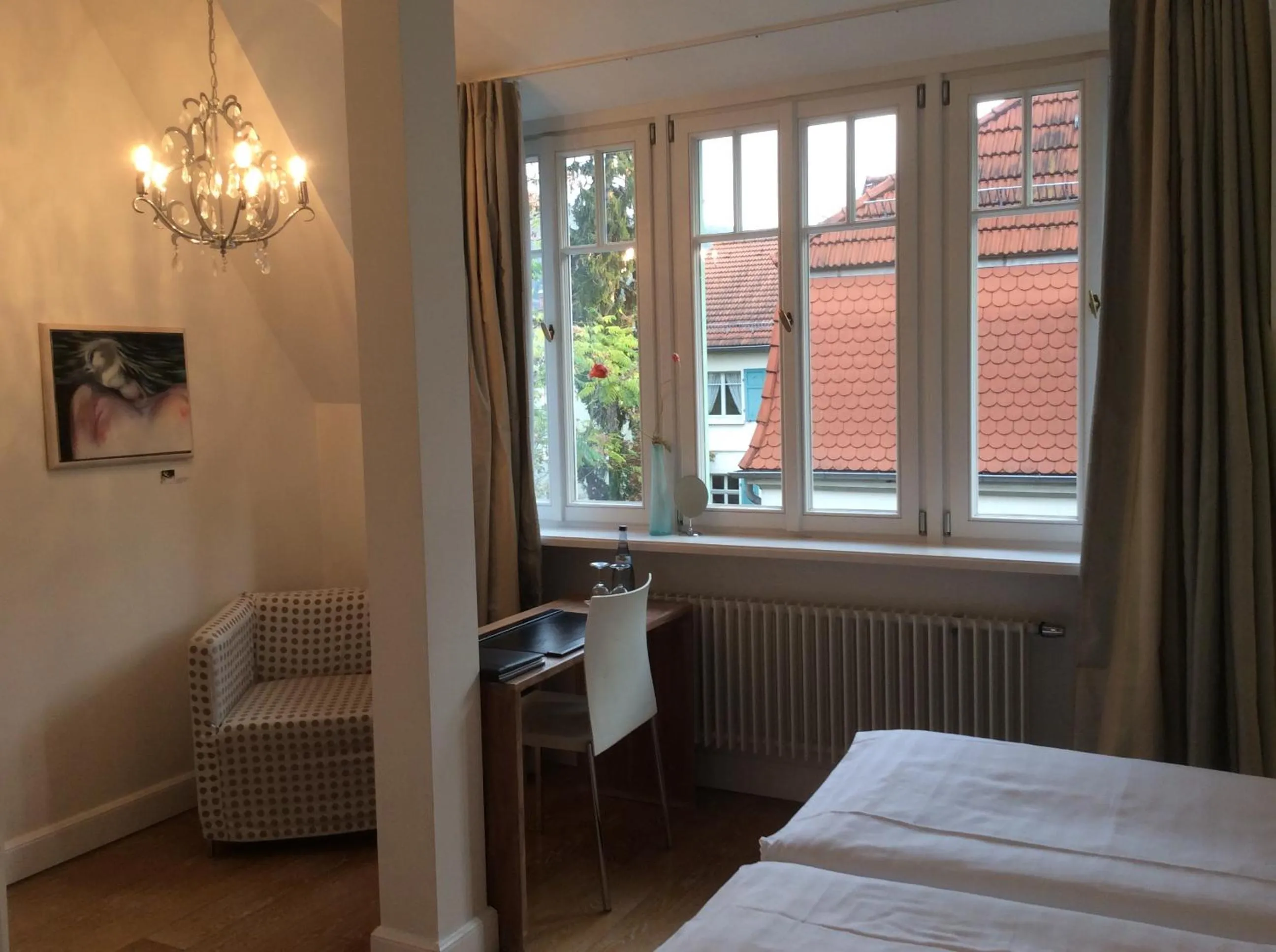 Photo of the whole room, Bed in Hotel Heidelberg Astoria