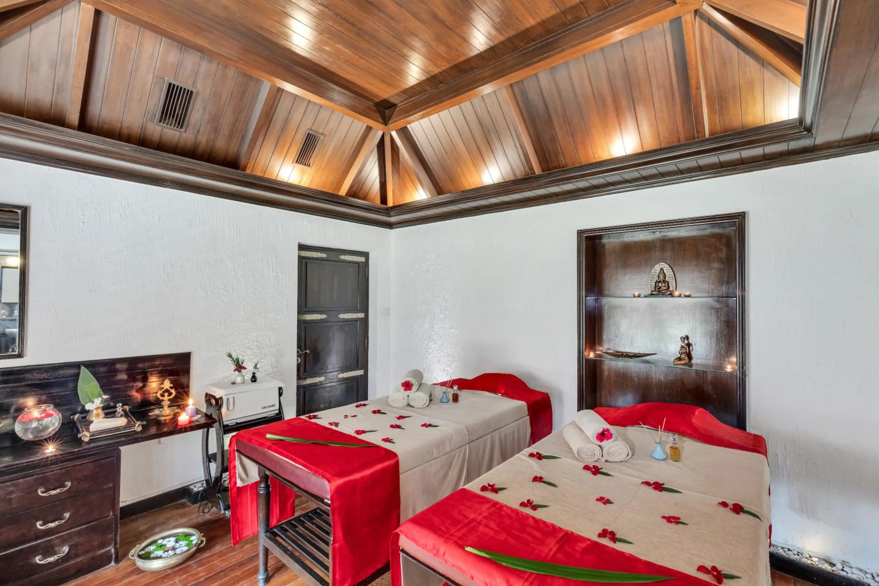 Massage, Bed in Club Mahindra Derby Green, Ooty