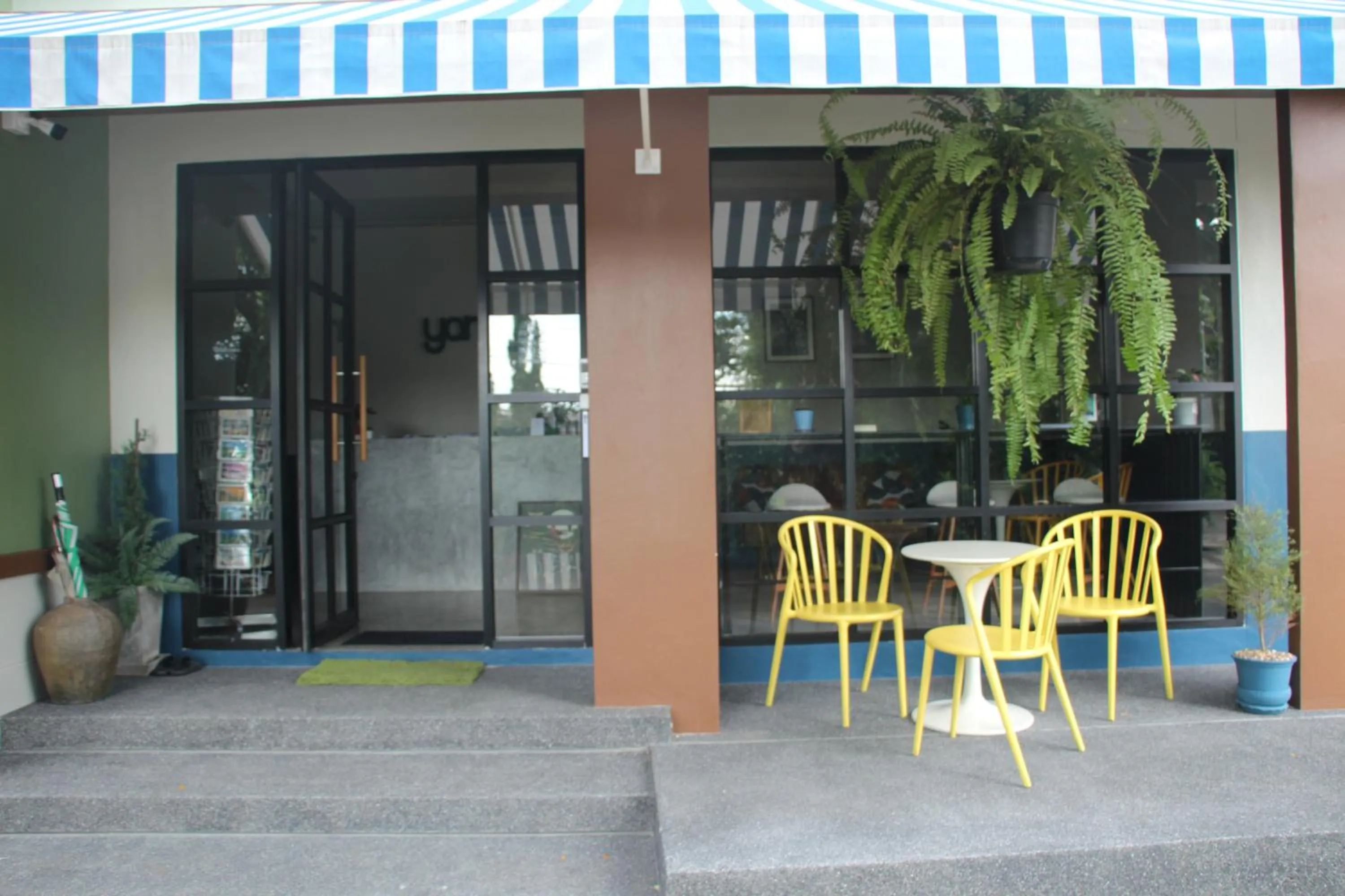 Facade/entrance in Yam Yen Hostel