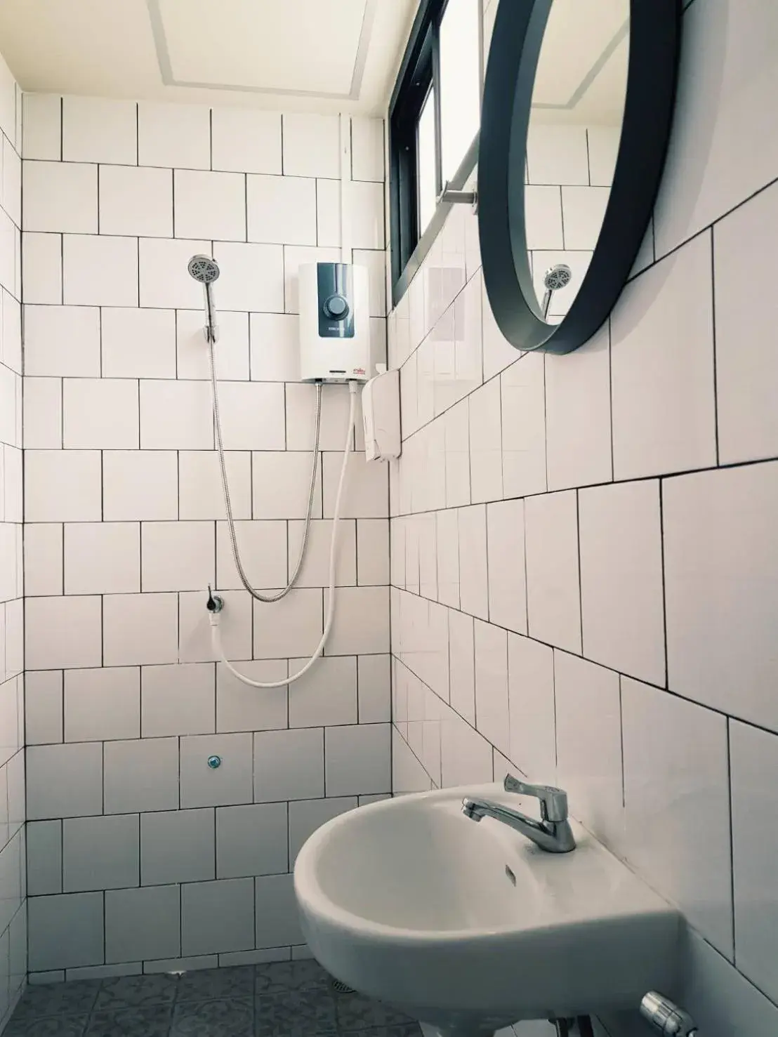 Single Room with Bathroom - single occupancy in Yam Yen Hostel Single Room with Bathroom - single occupancy in Yam Yen Hostel