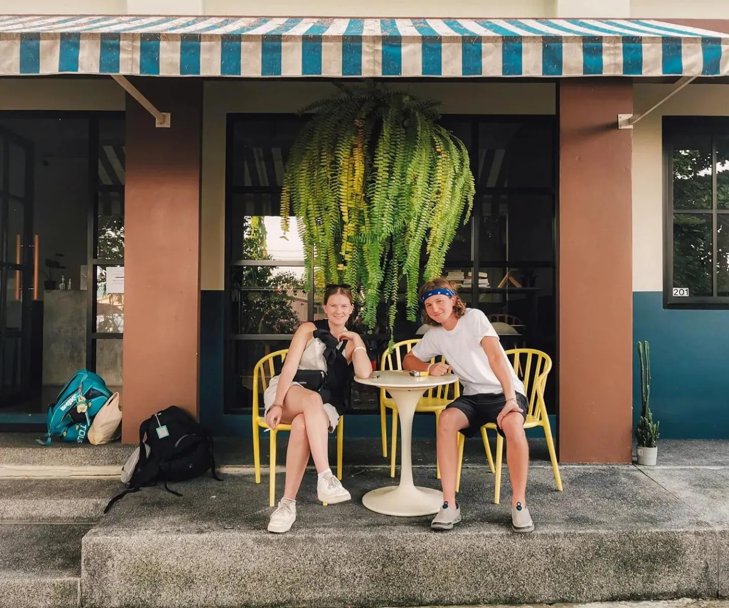 Guests in Yam Yen Hostel