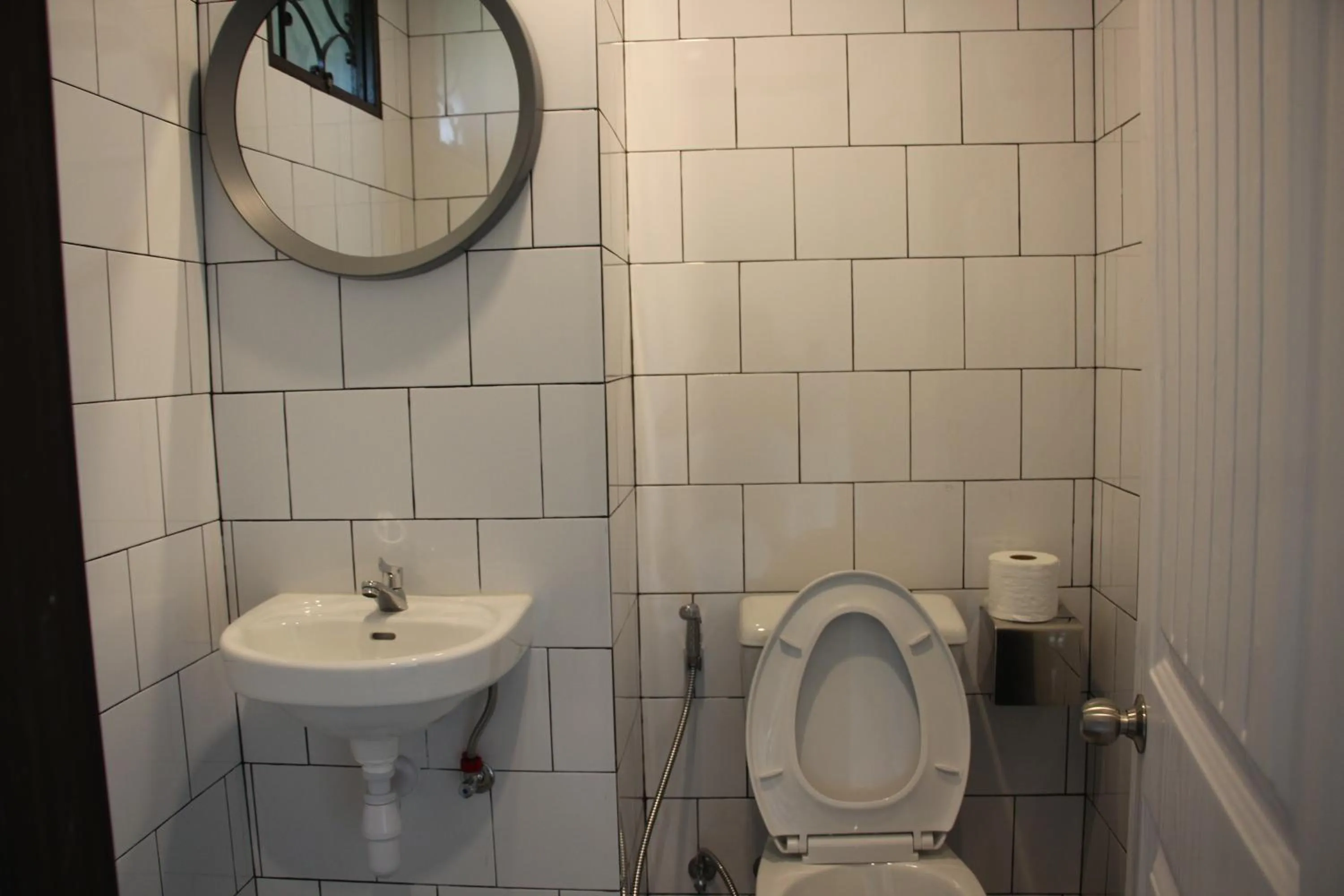 Bathroom in Yam Yen Hostel