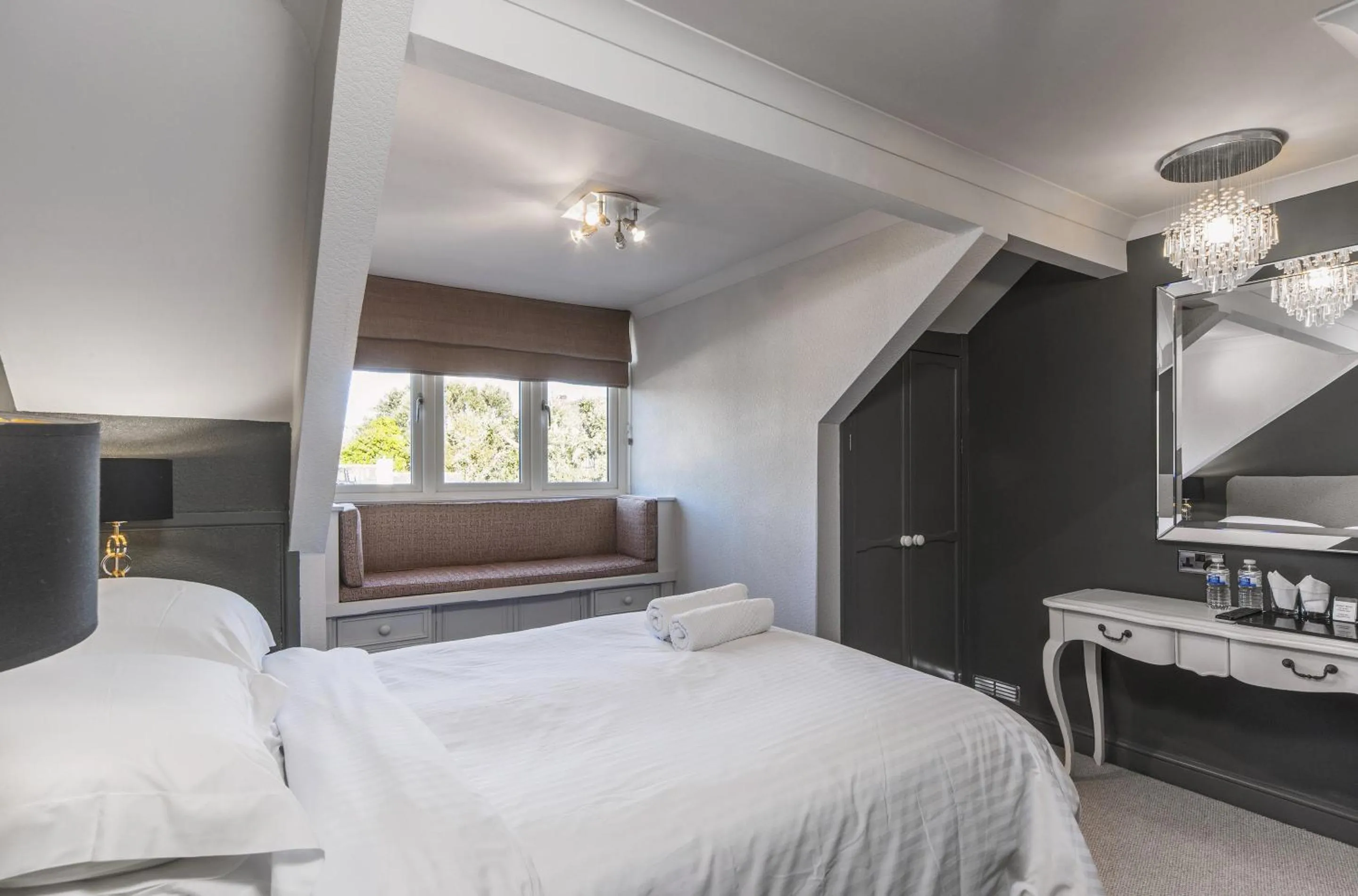 Bedroom, Bed in Bosanneth