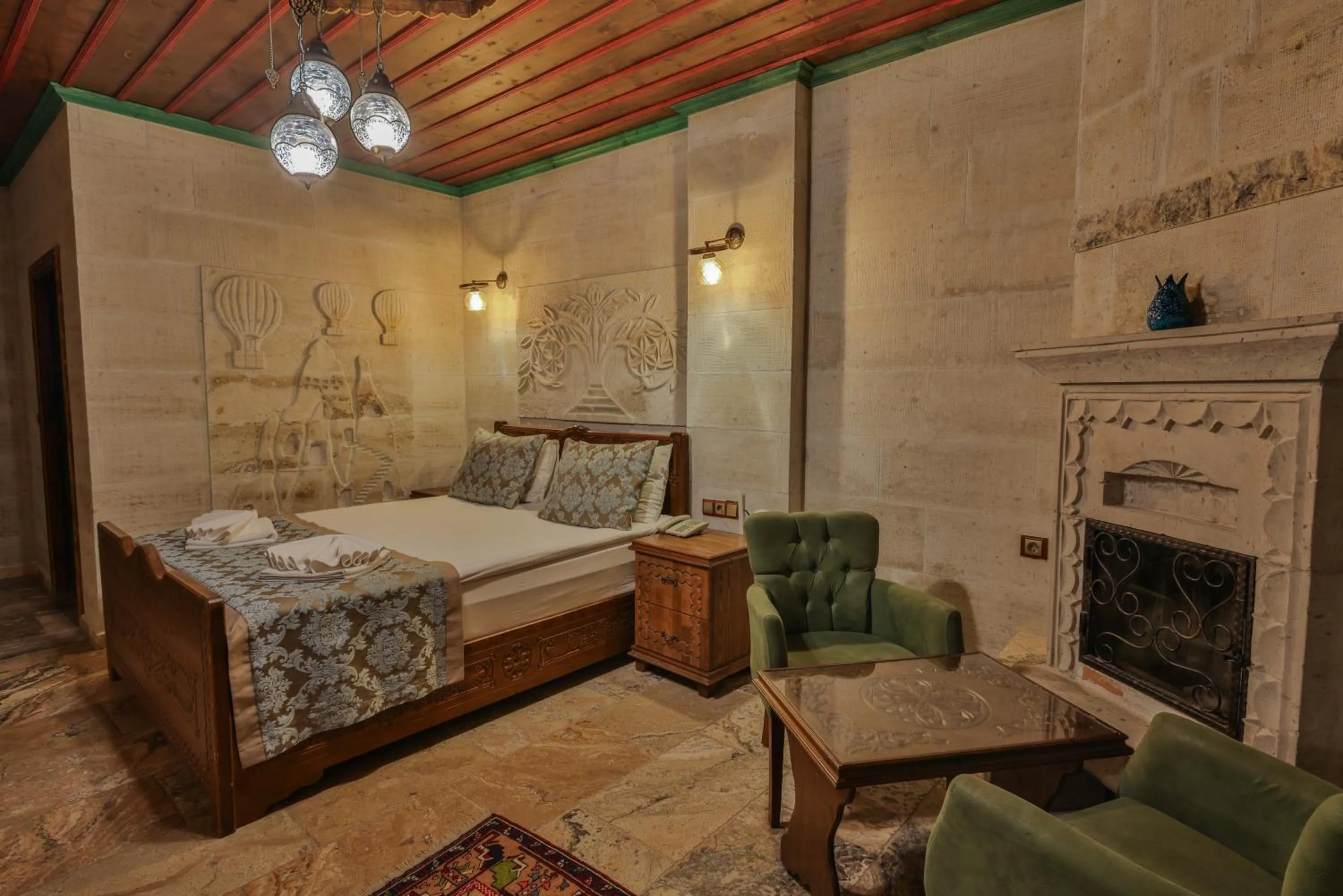 Photo of the whole room, Bed in Feel Cappadocia Stone House