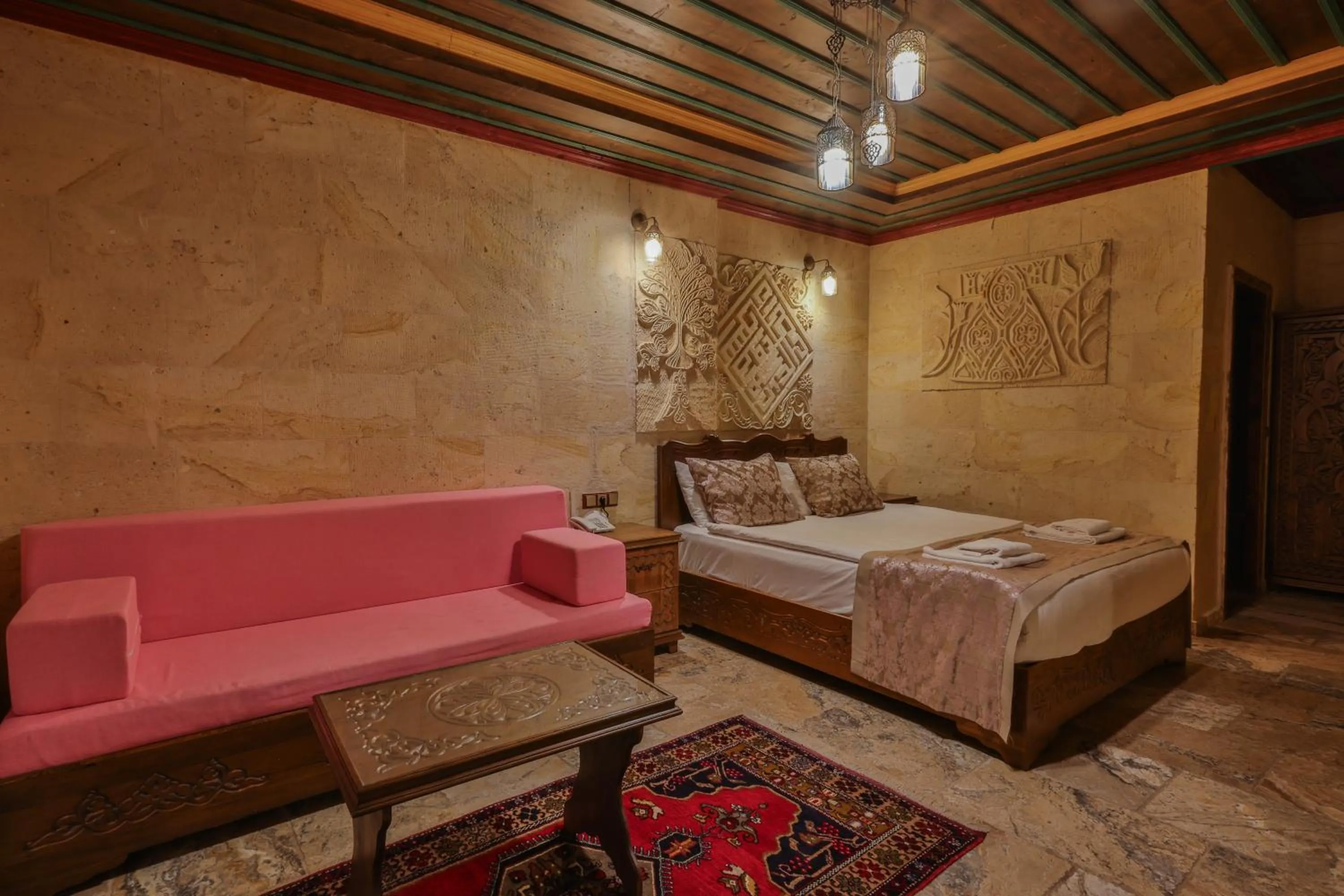Photo of the whole room, Bed in Feel Cappadocia Stone House