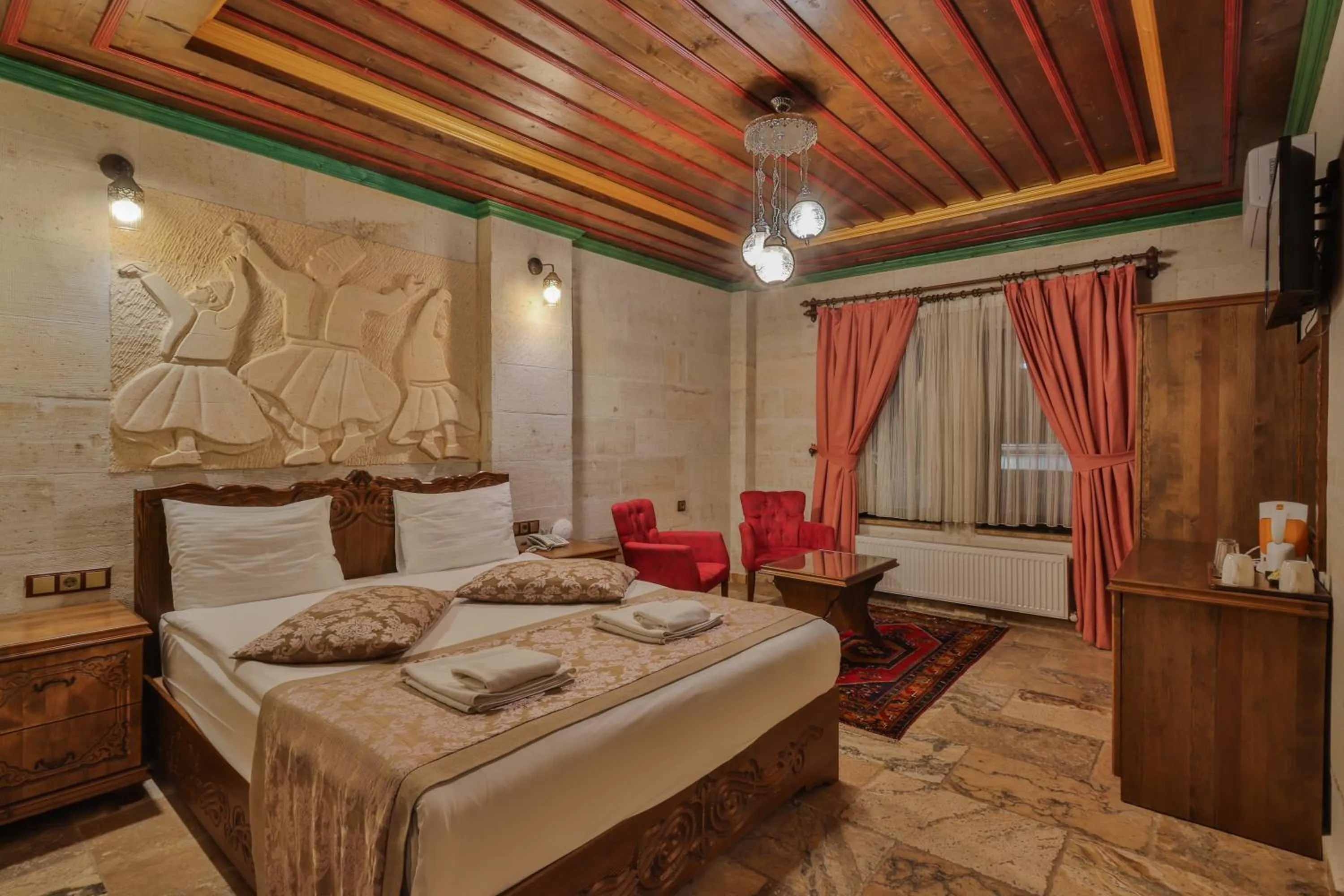 Photo of the whole room, Bed in Feel Cappadocia Stone House