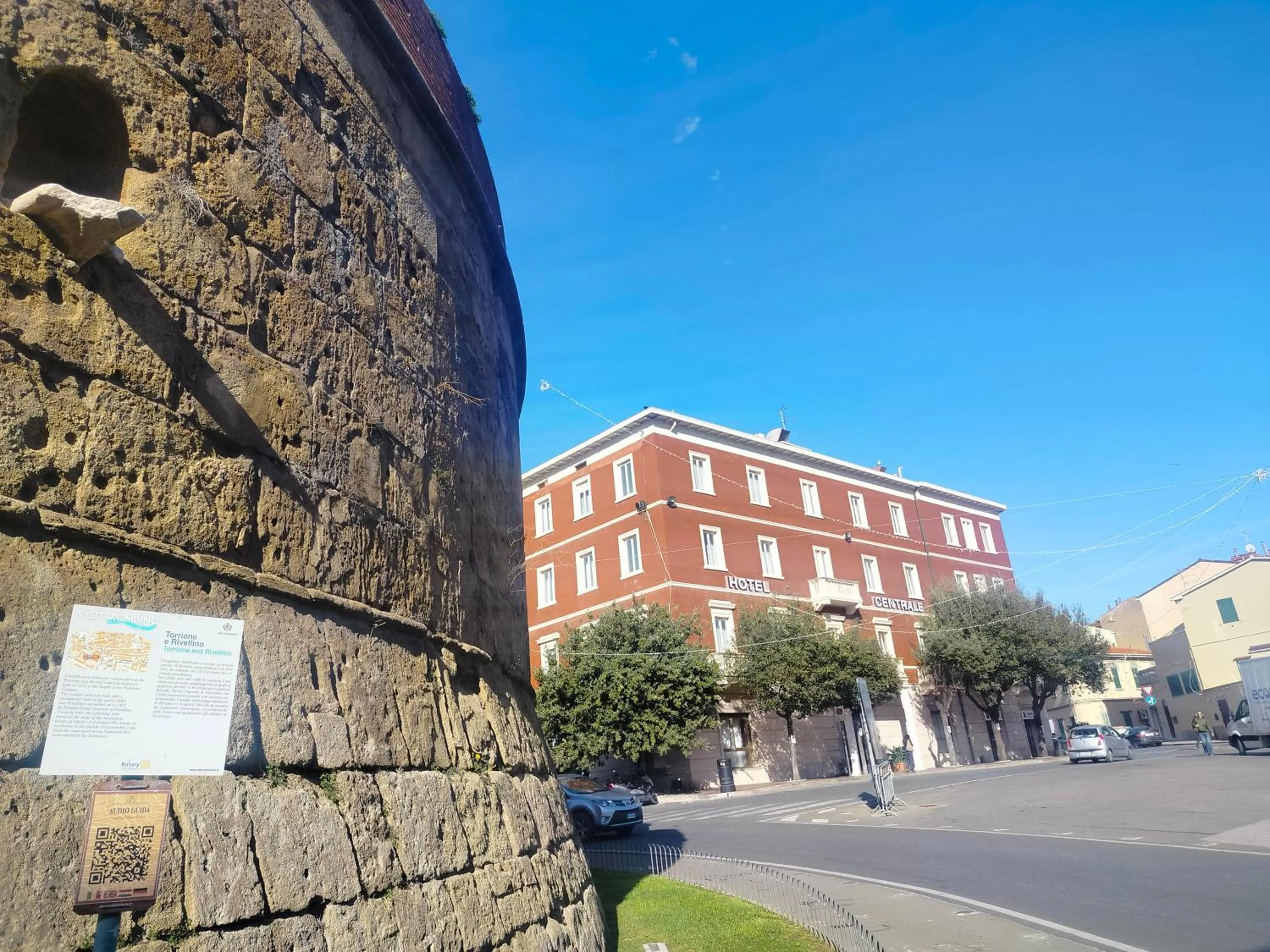 Property building in Hotel Centrale