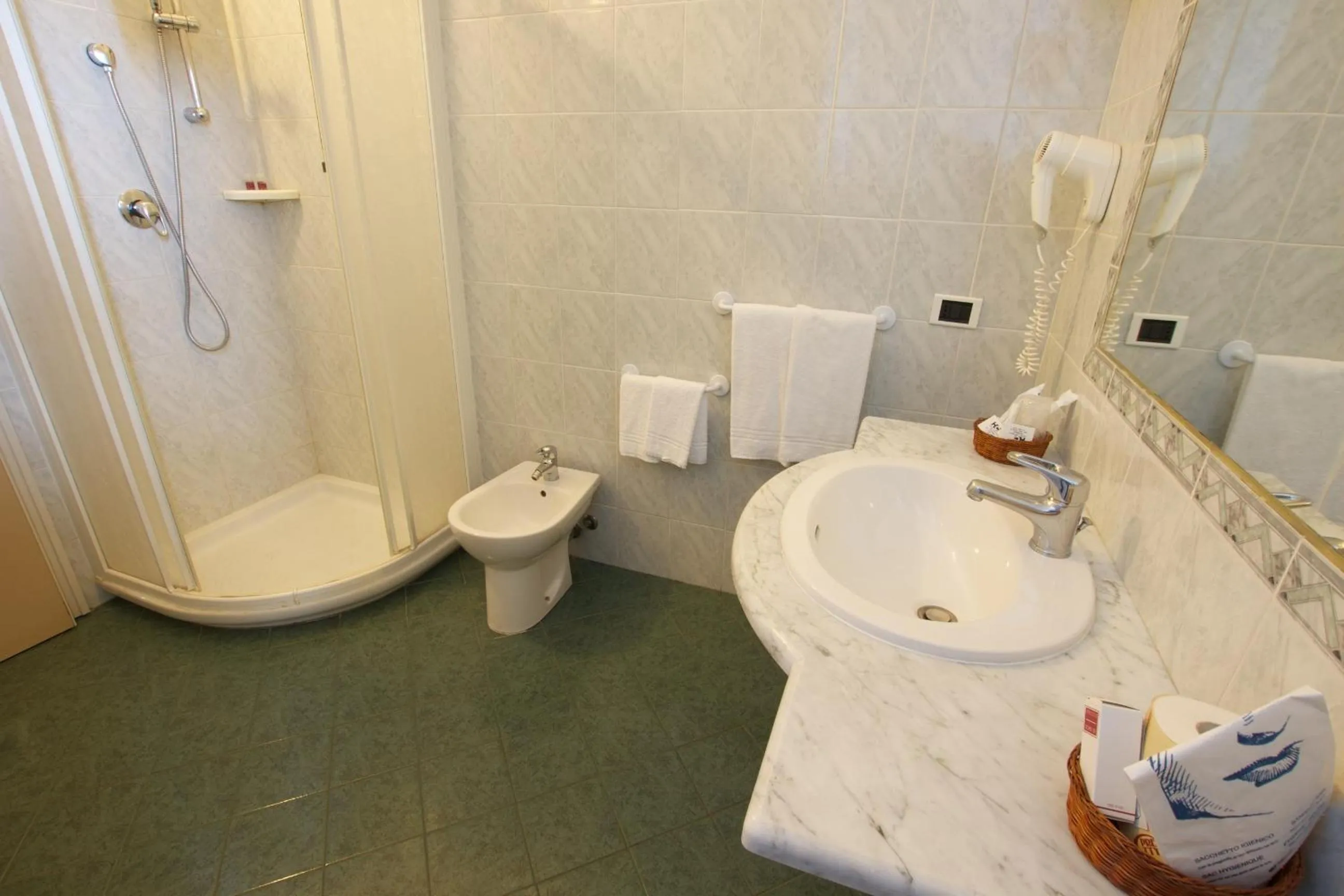 Bathroom in Hotel Centrale