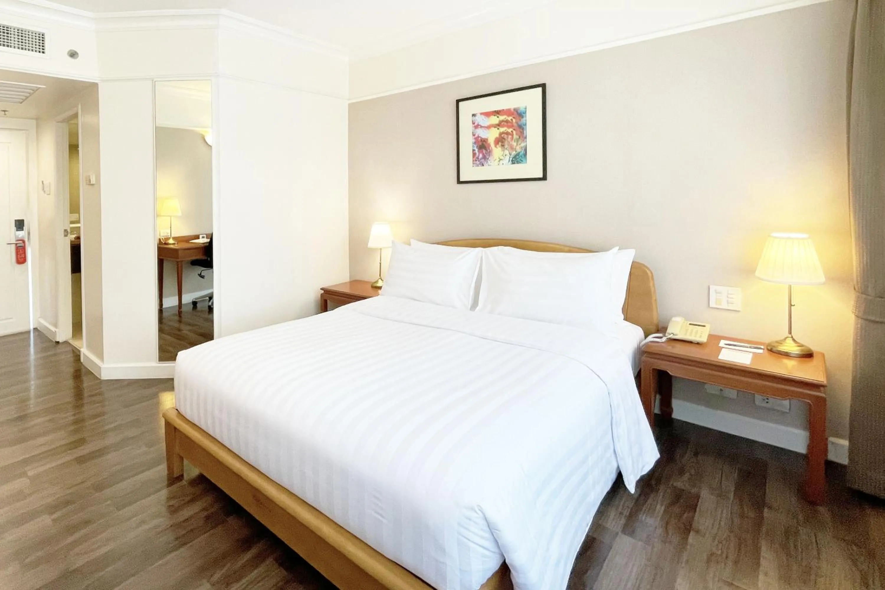 Bed in Le Siam Hotel Silom Bangkok by PCL