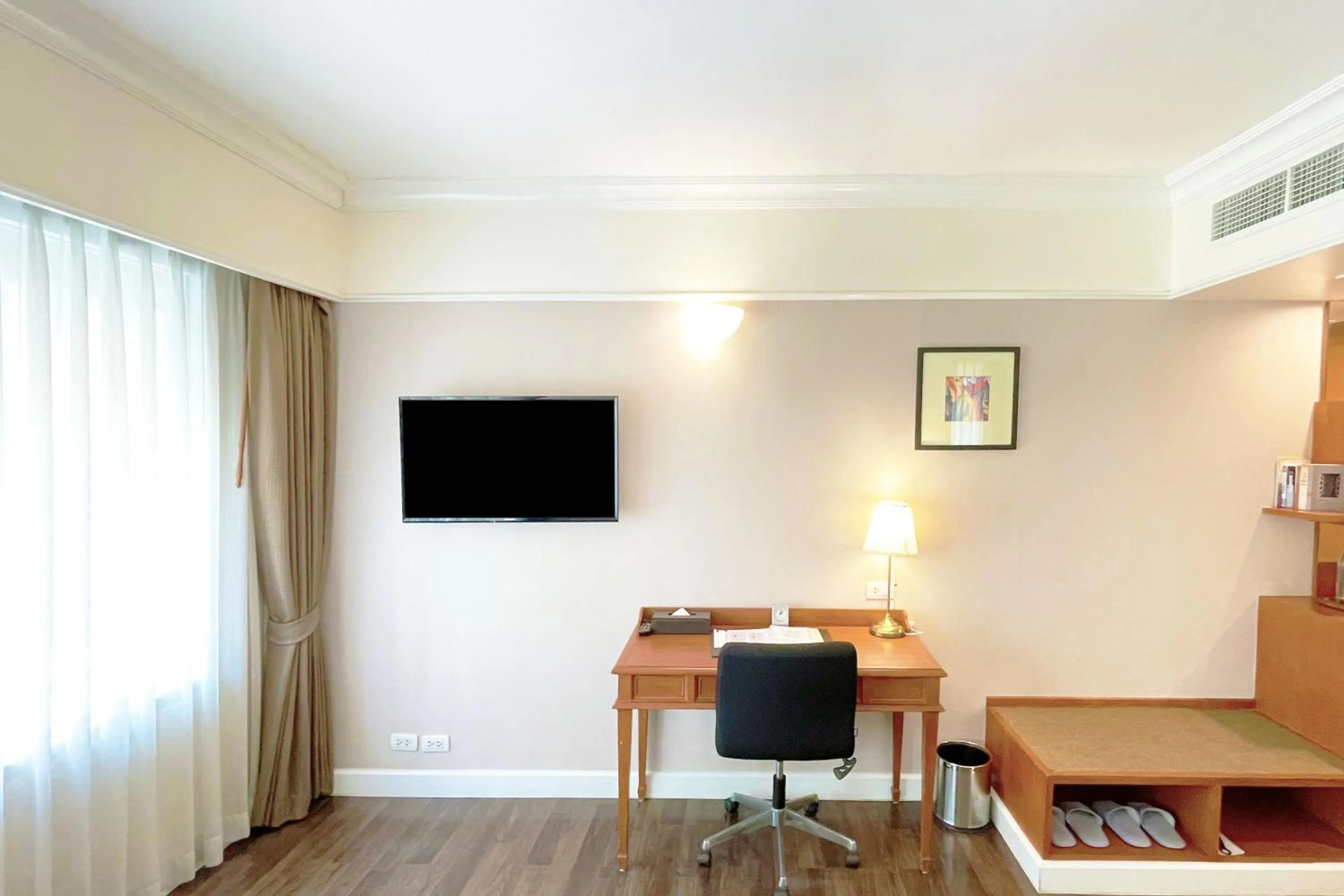 Area and facilities in Le Siam Hotel Silom Bangkok by PCL