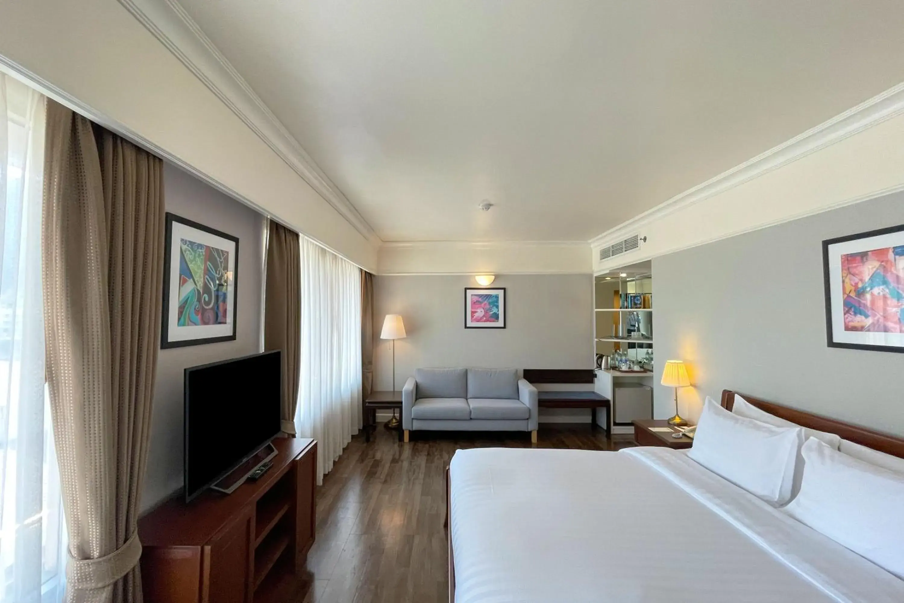 Large Double Room in Le Siam Hotel Silom Bangkok by PCL Large Double Room in Le Siam Hotel Silom Bangkok by PCL