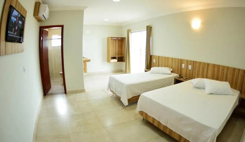 Bed in Dallas Palace Hotel