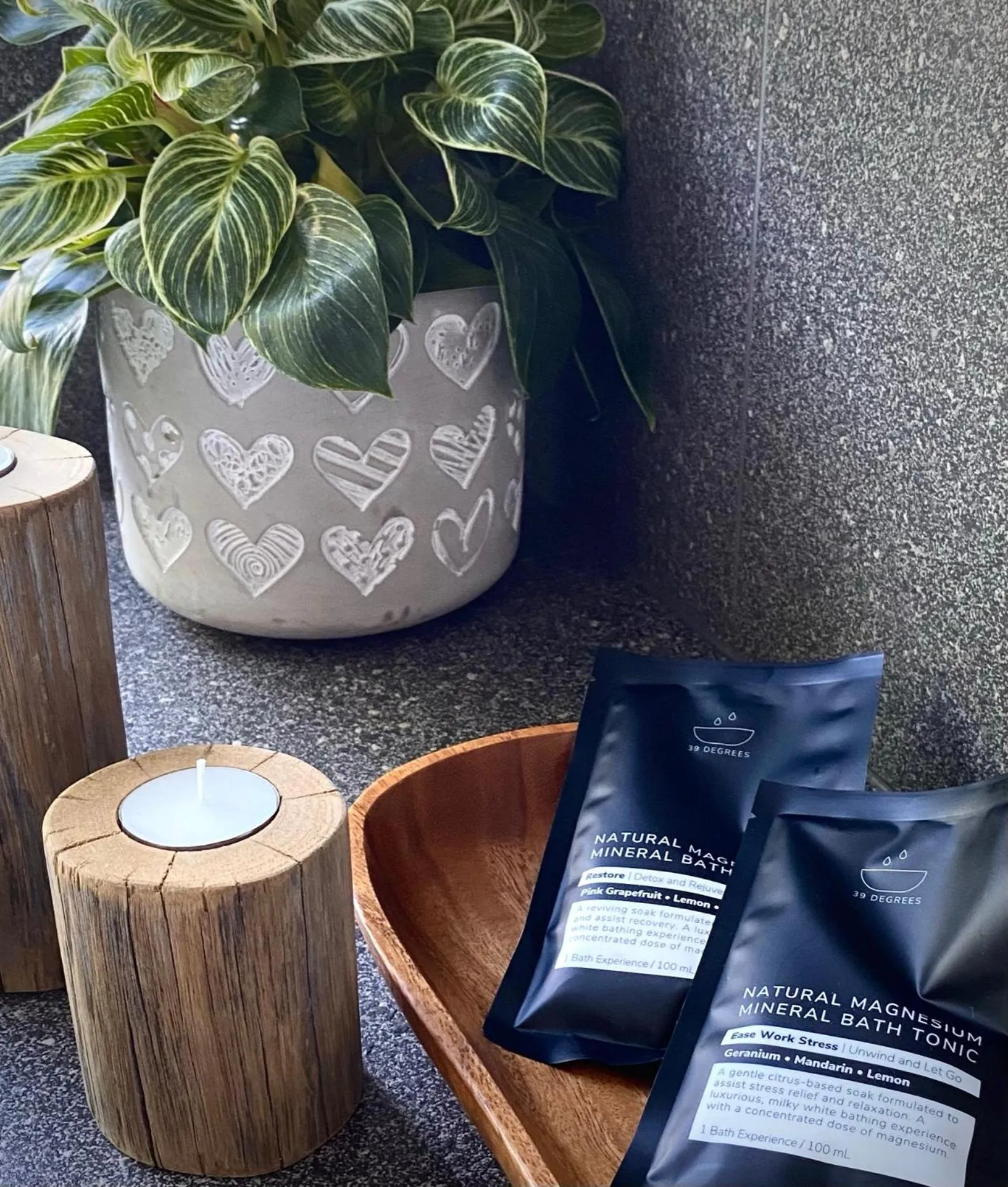 Bathroom in Messmates Luxury Eco Suites