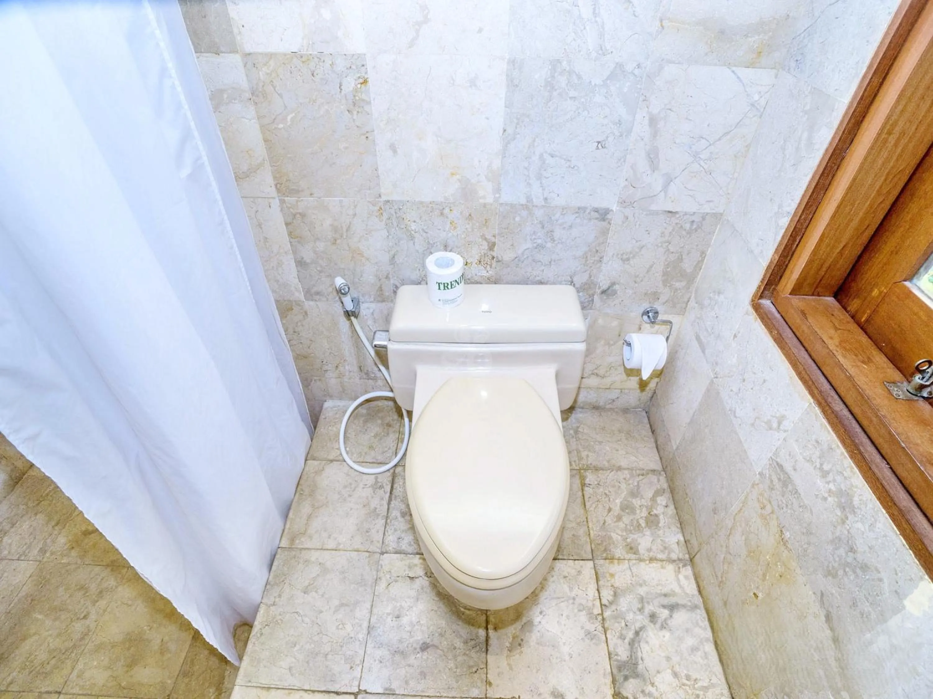 Toilet in Villa Diana Bali