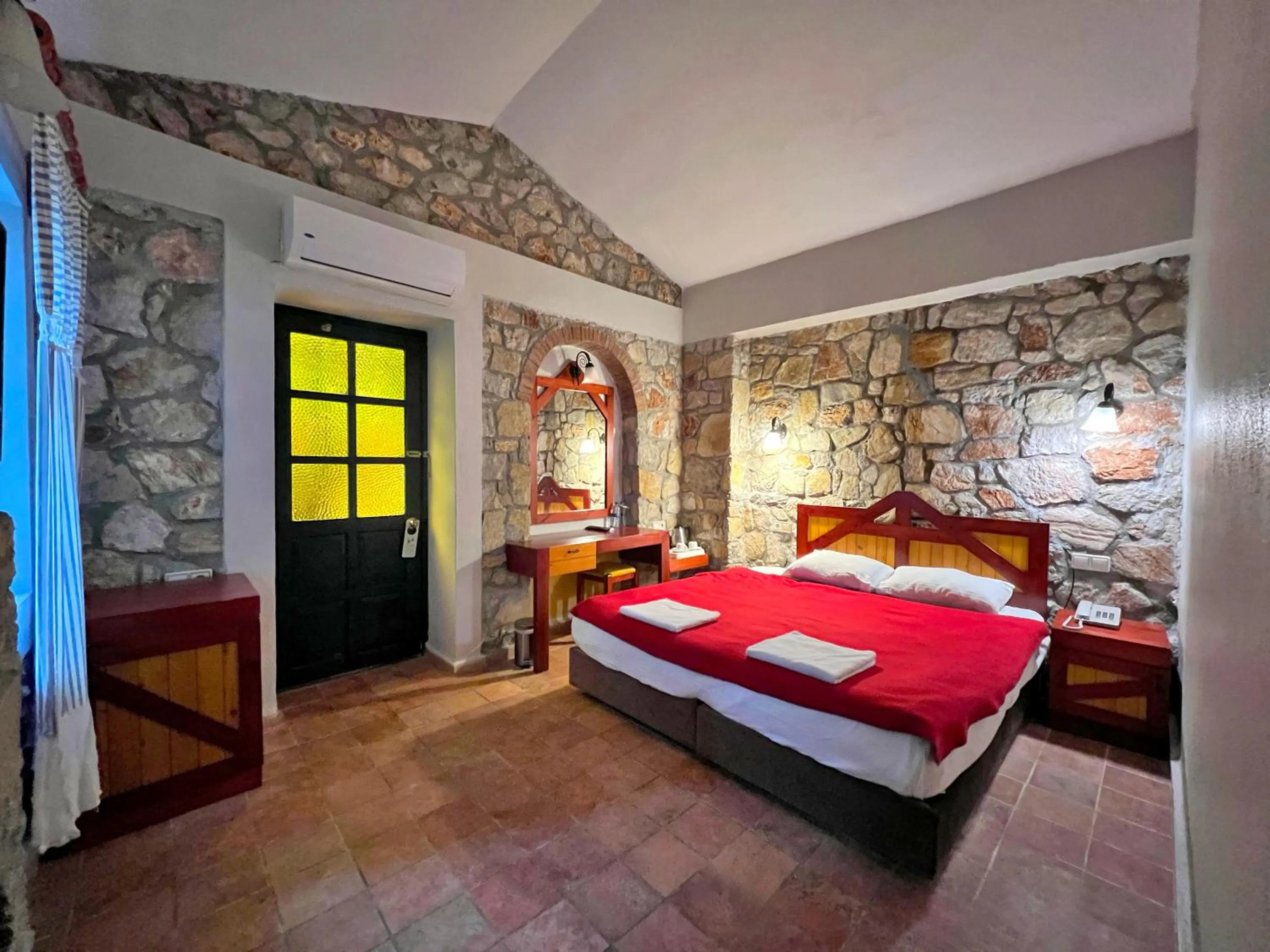 Photo of the whole room, Bed in Symbola Oludeniz Beach Hotel