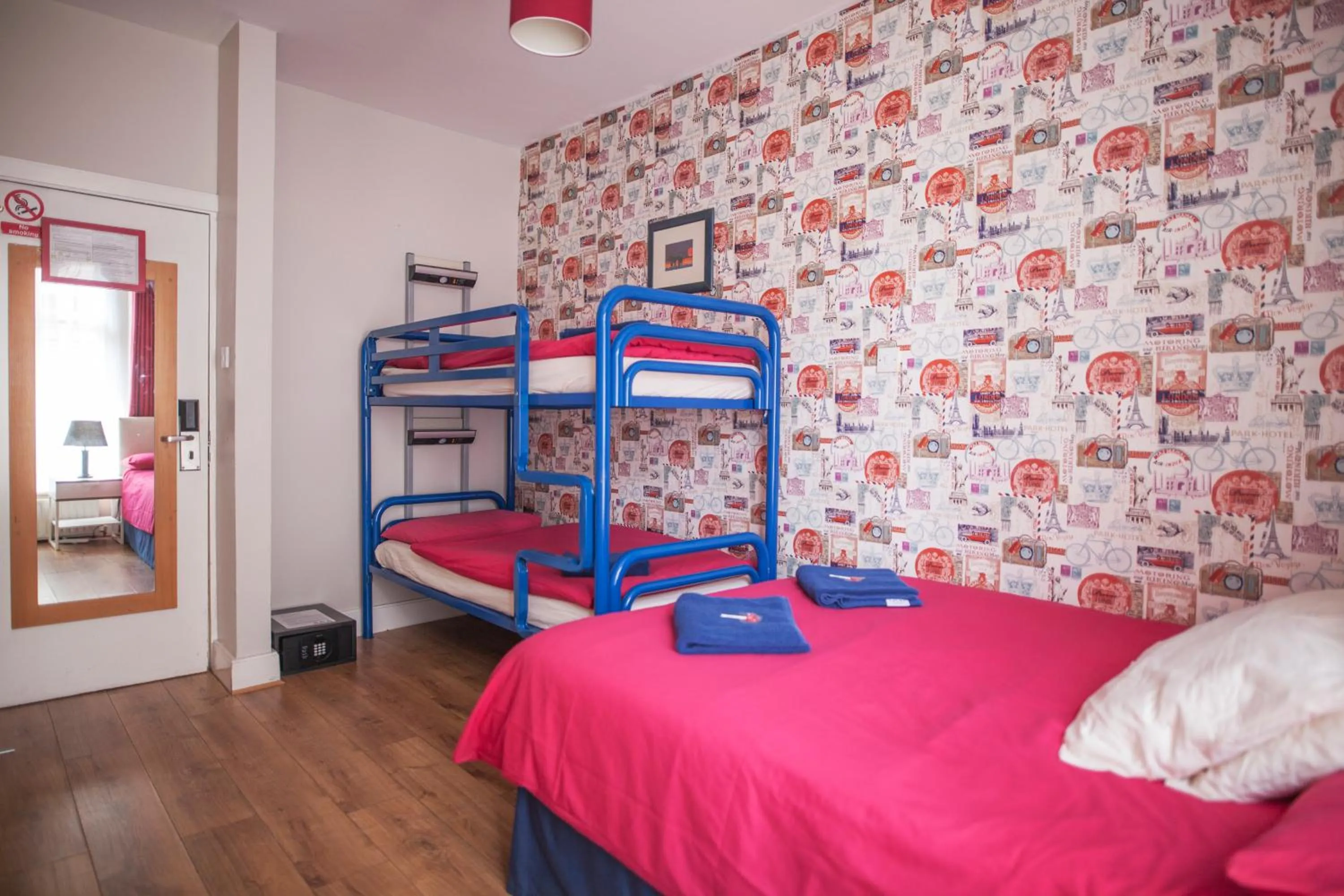 Bedroom, Bed in Ashfield Hostel