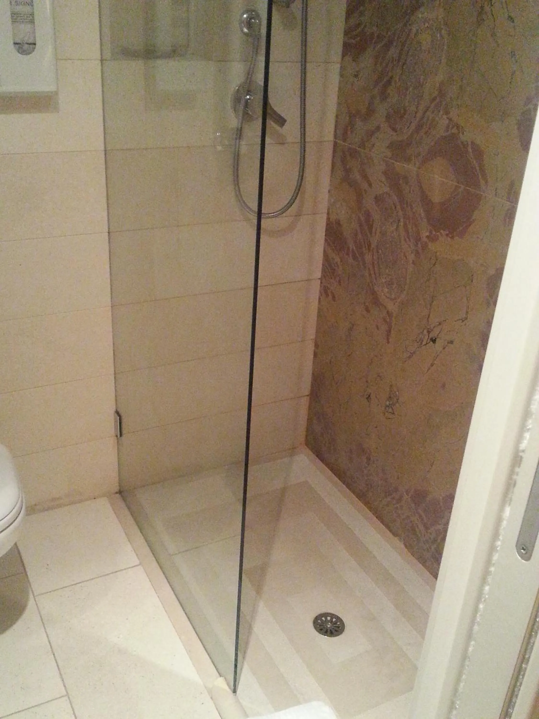 Bathroom in B&B Torrente Antico