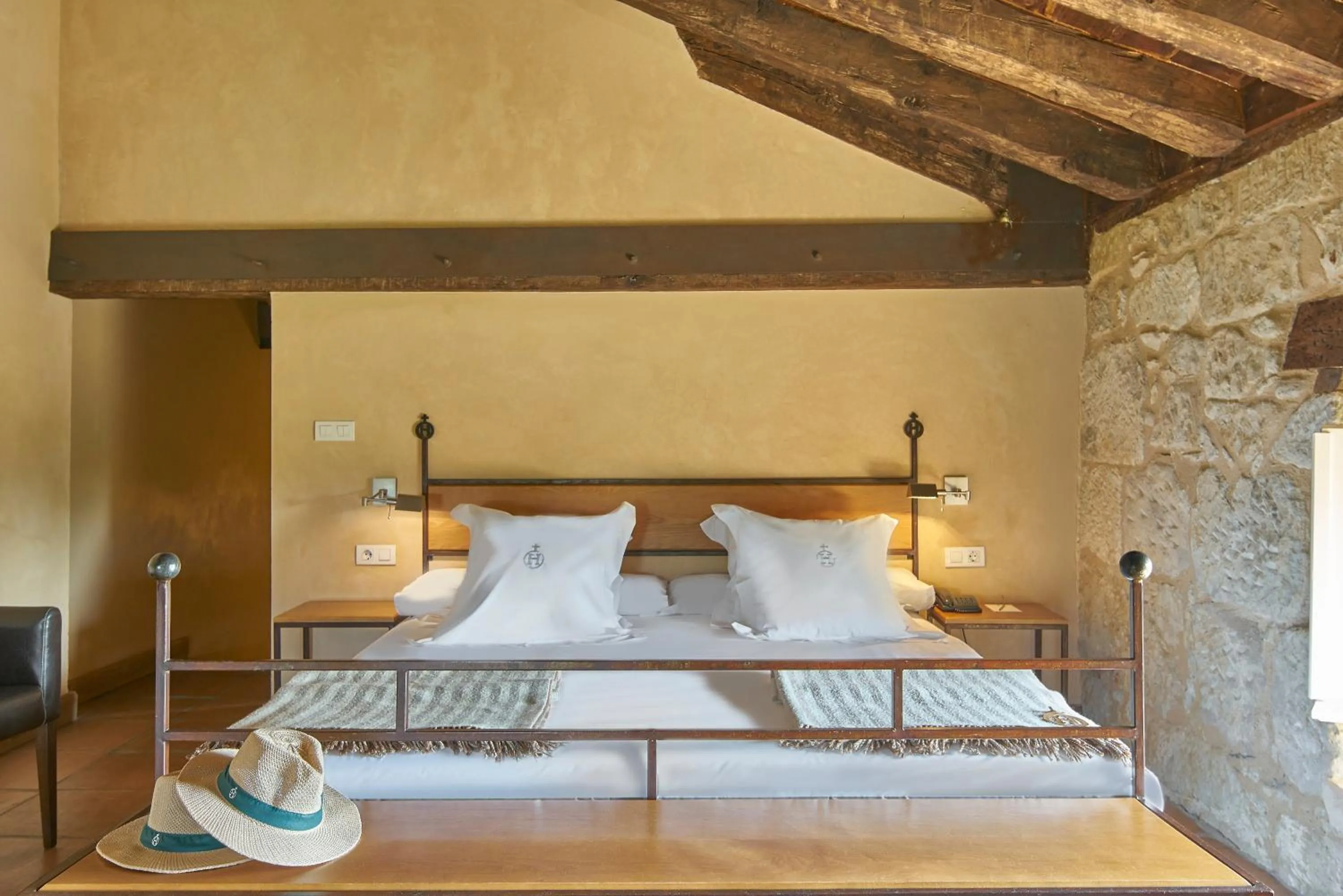 Photo of the whole room, Bed in Hacienda Zorita Wine Hotel & Spa - Small Luxury Hotels