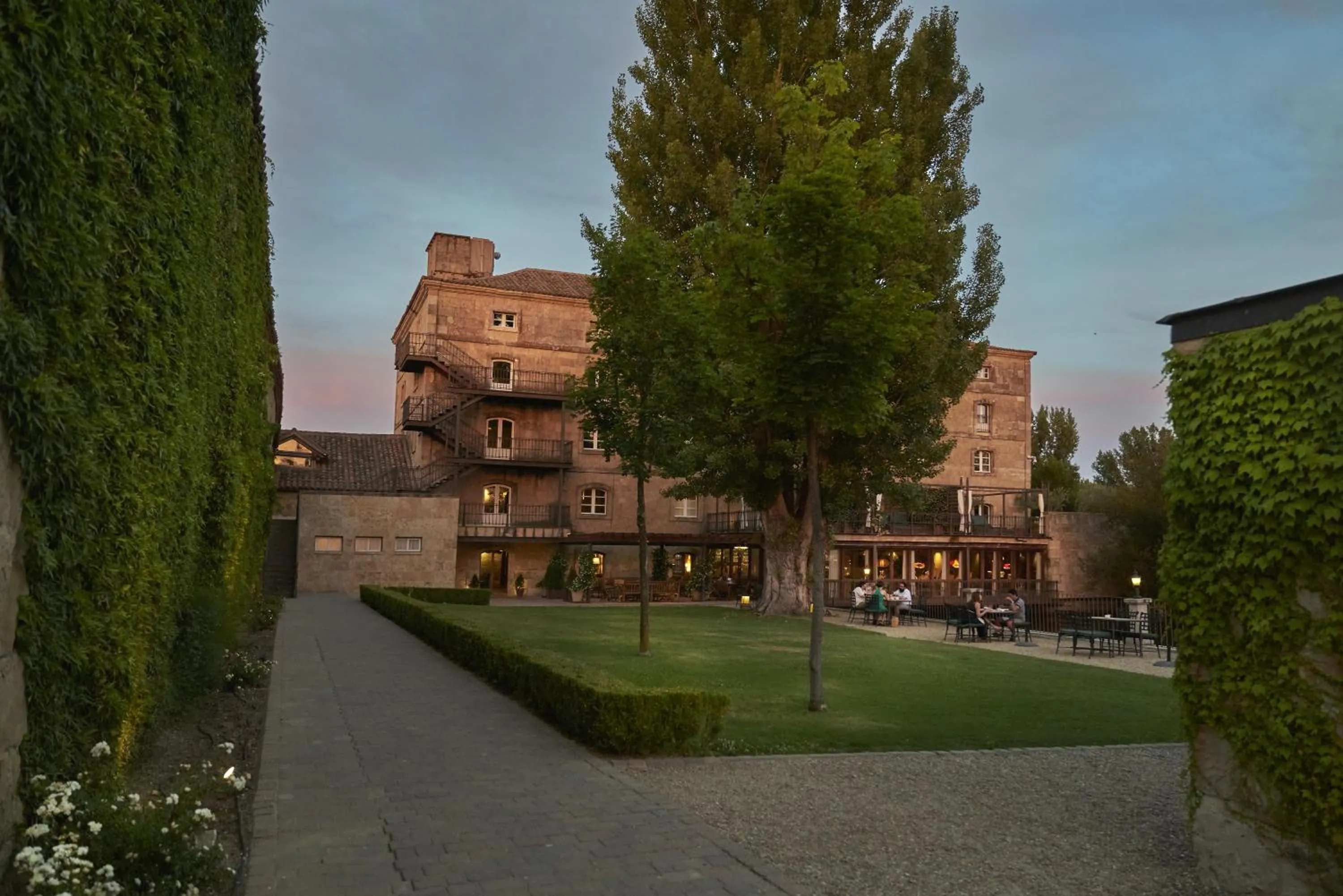 Garden in Hacienda Zorita Wine Hotel & Spa - Small Luxury Hotels
