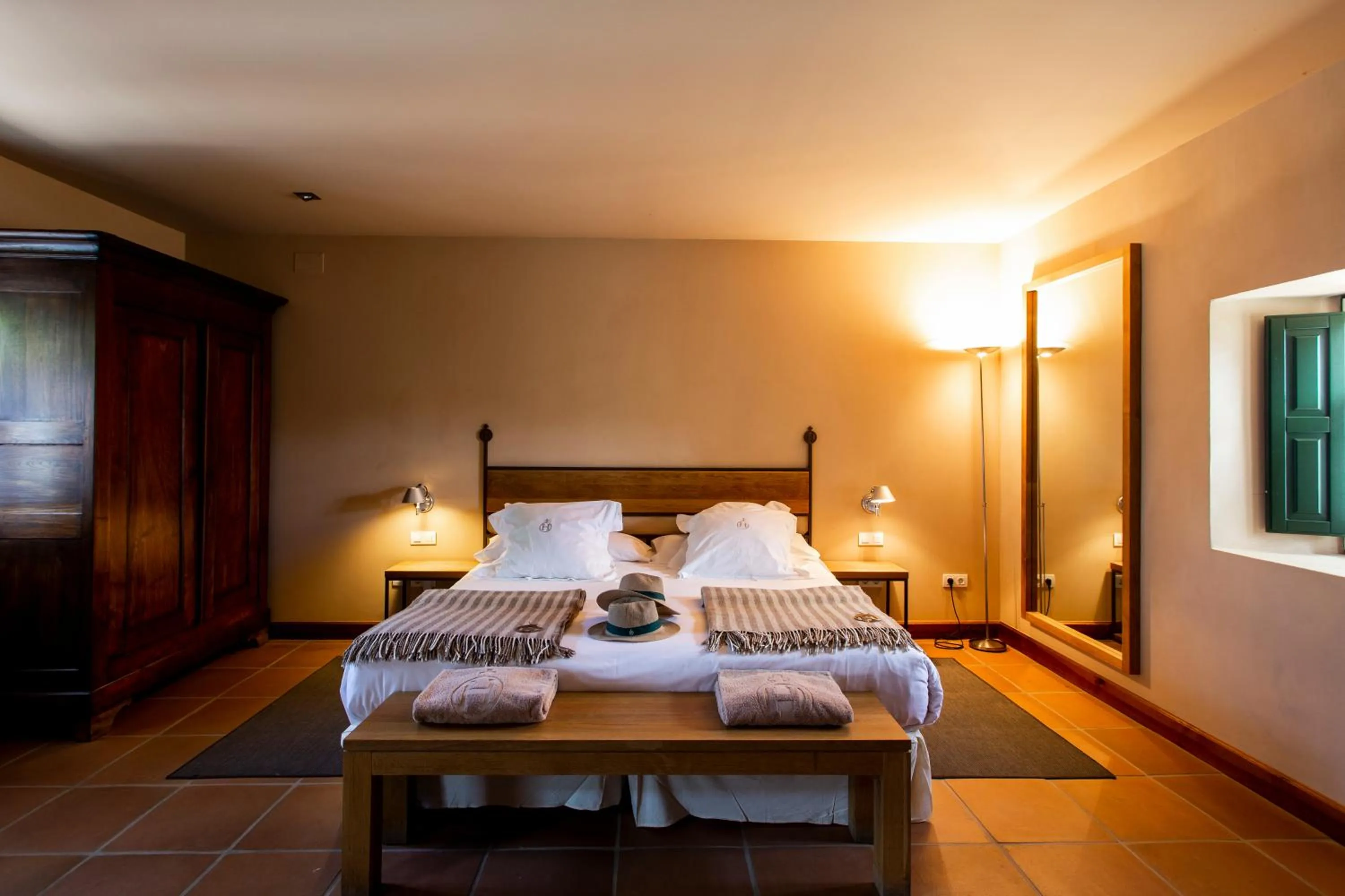 Bed in Hacienda Zorita Wine Hotel & Spa - Small Luxury Hotels