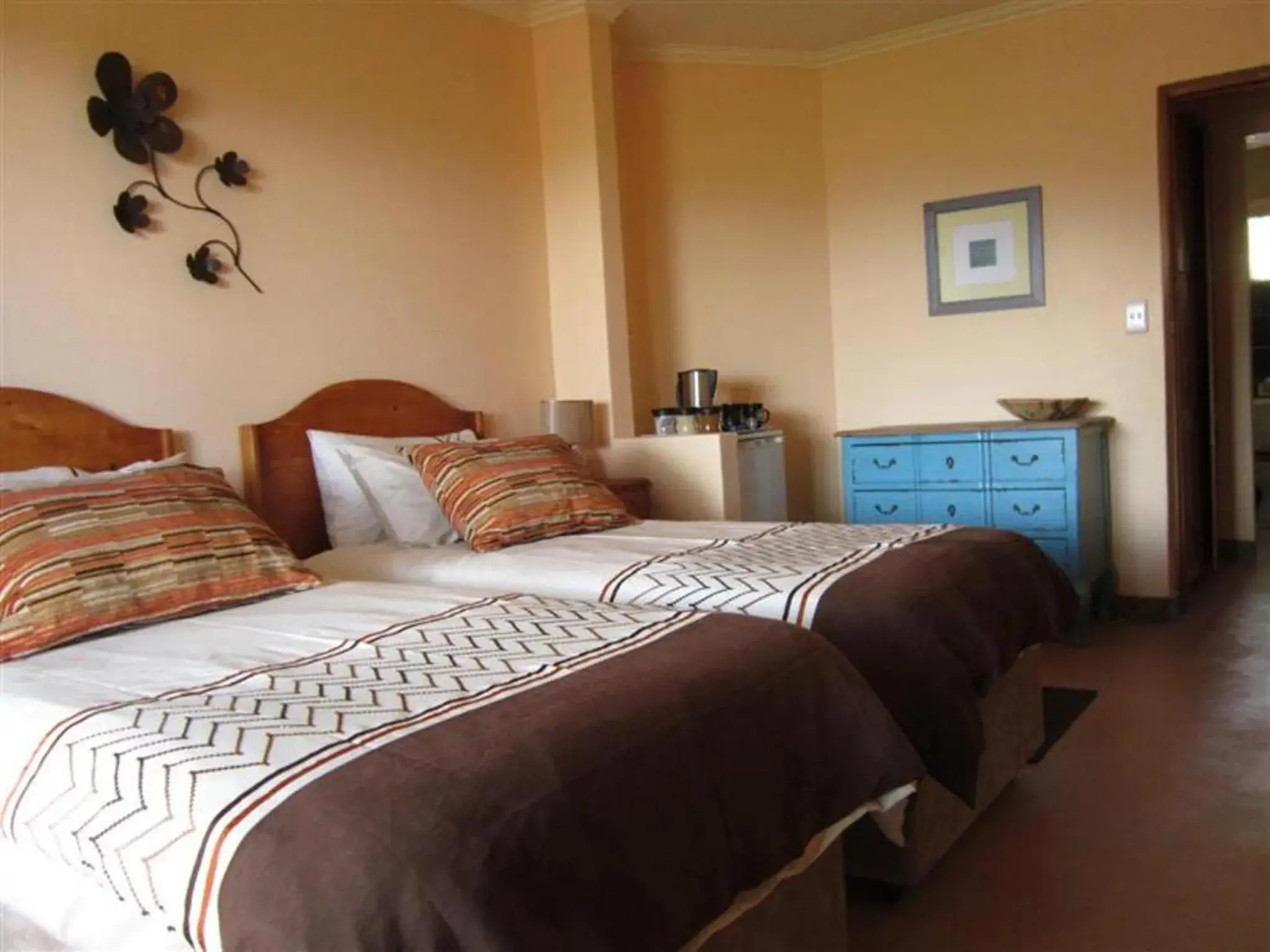 Twin Room - single occupancy in Marula Cottage Guest Lodge Twin Room - single occupancy in Marula Cottage Guest Lodge