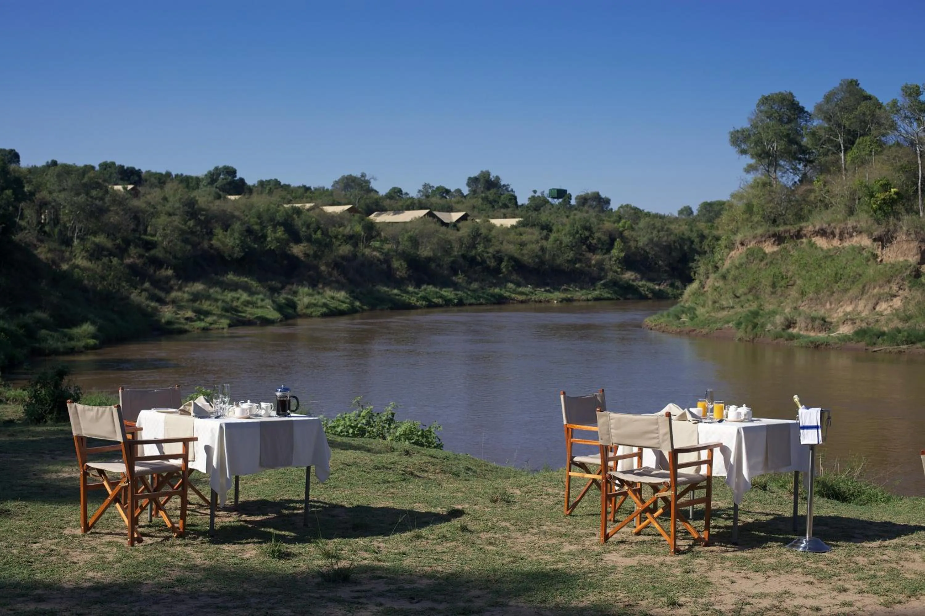 Restaurant/places to eat in Ashnil Mara Camp