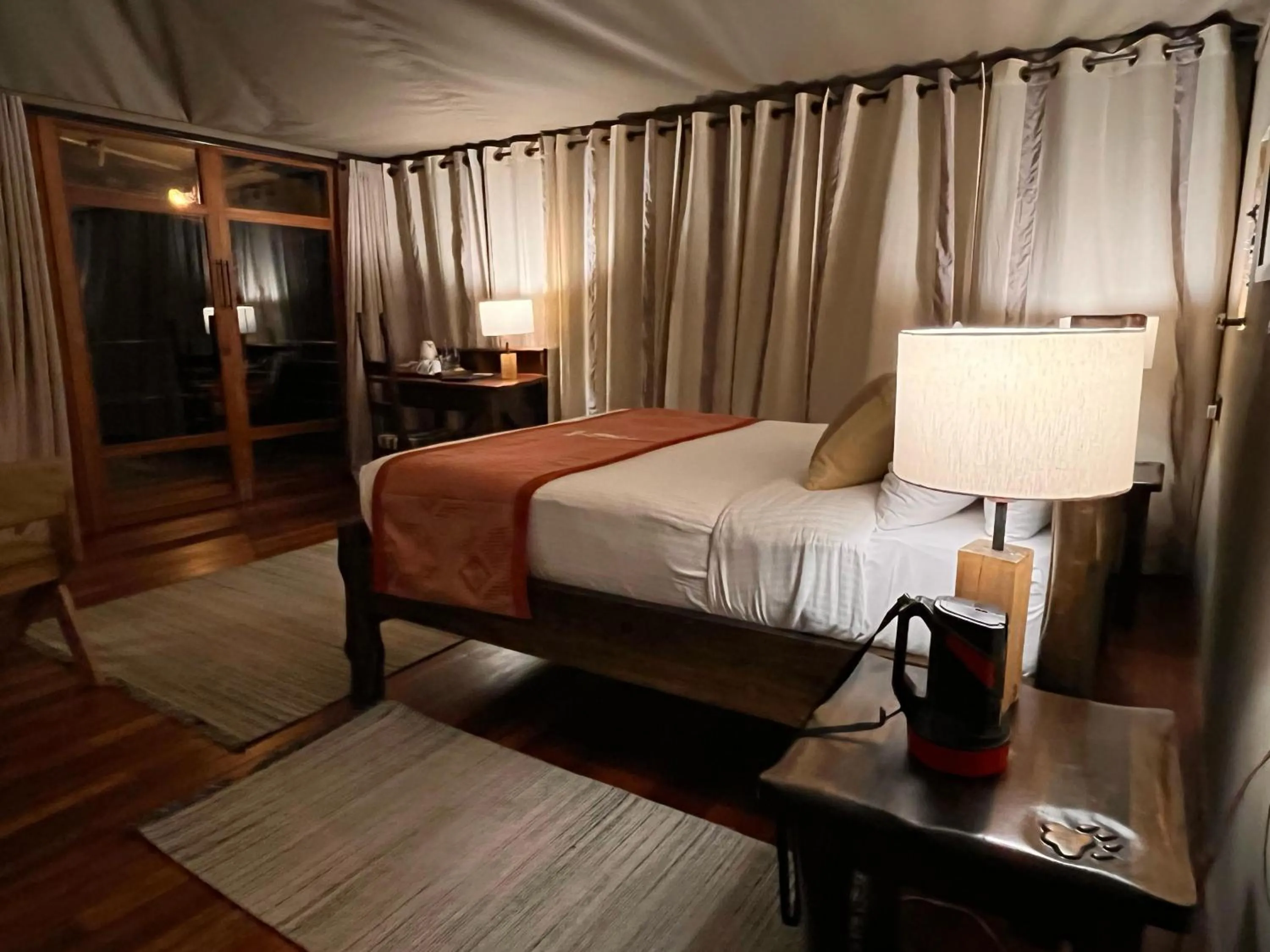 Bed in Ashnil Mara Camp