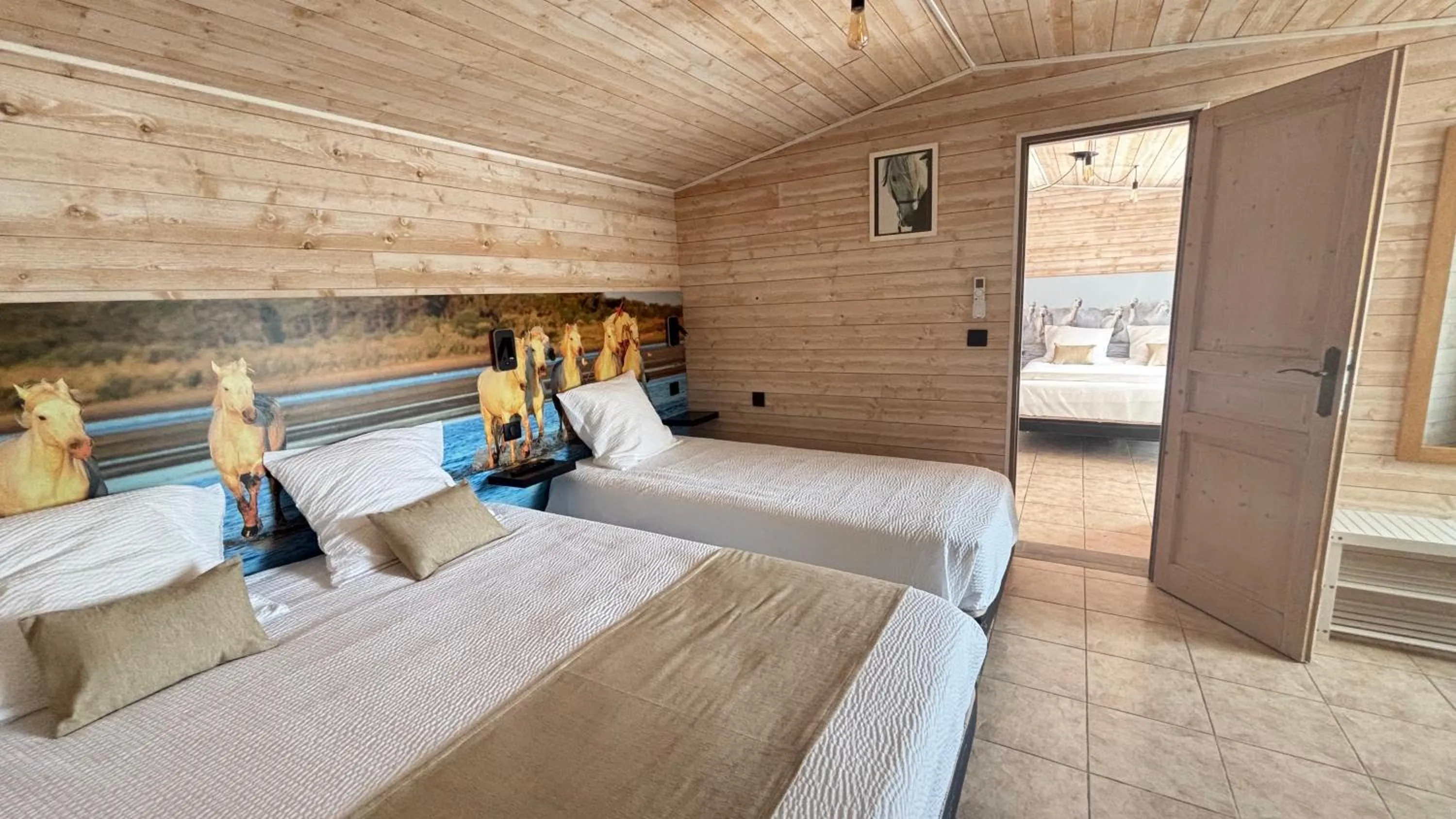 Bed in Hotel Mas des Lys