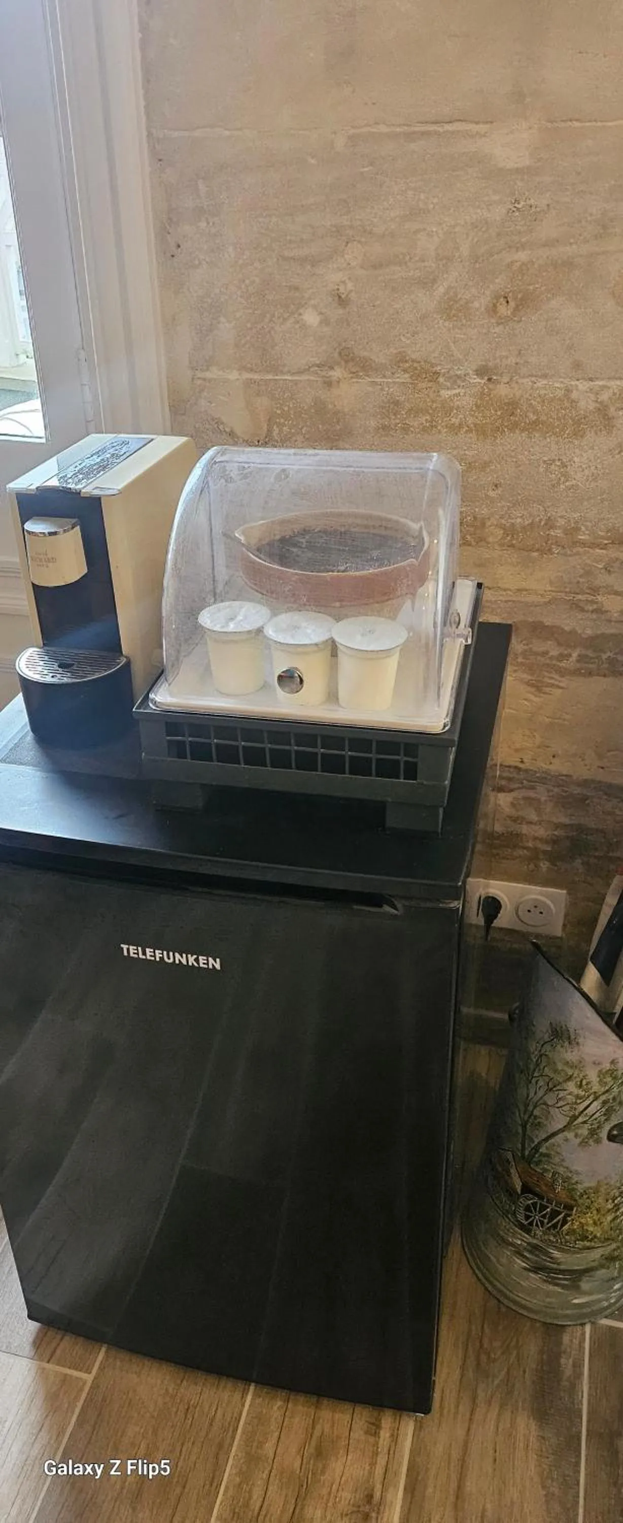 Breakfast in JOYEUX REVEIL