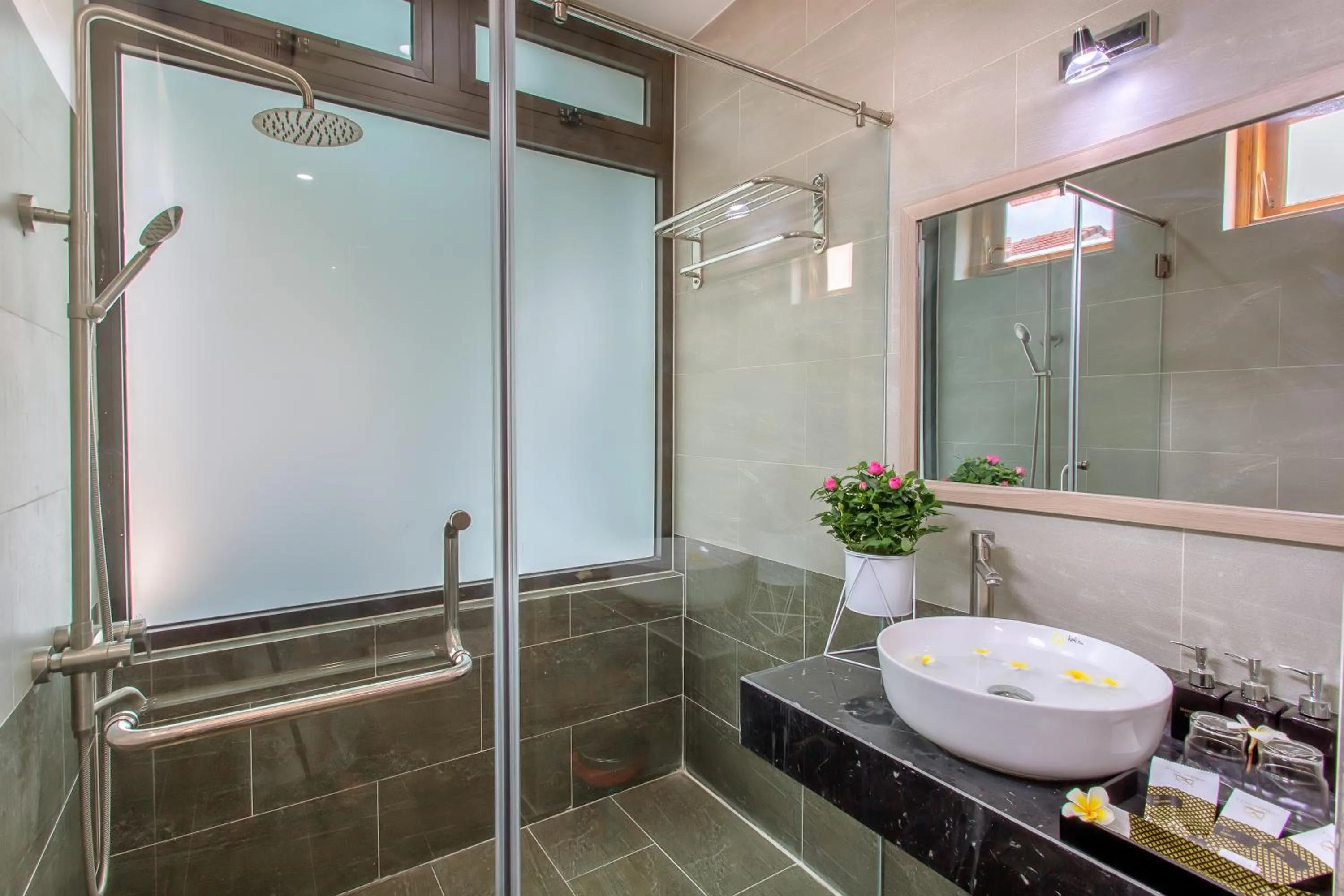 Shower in Square Villa Hoi An