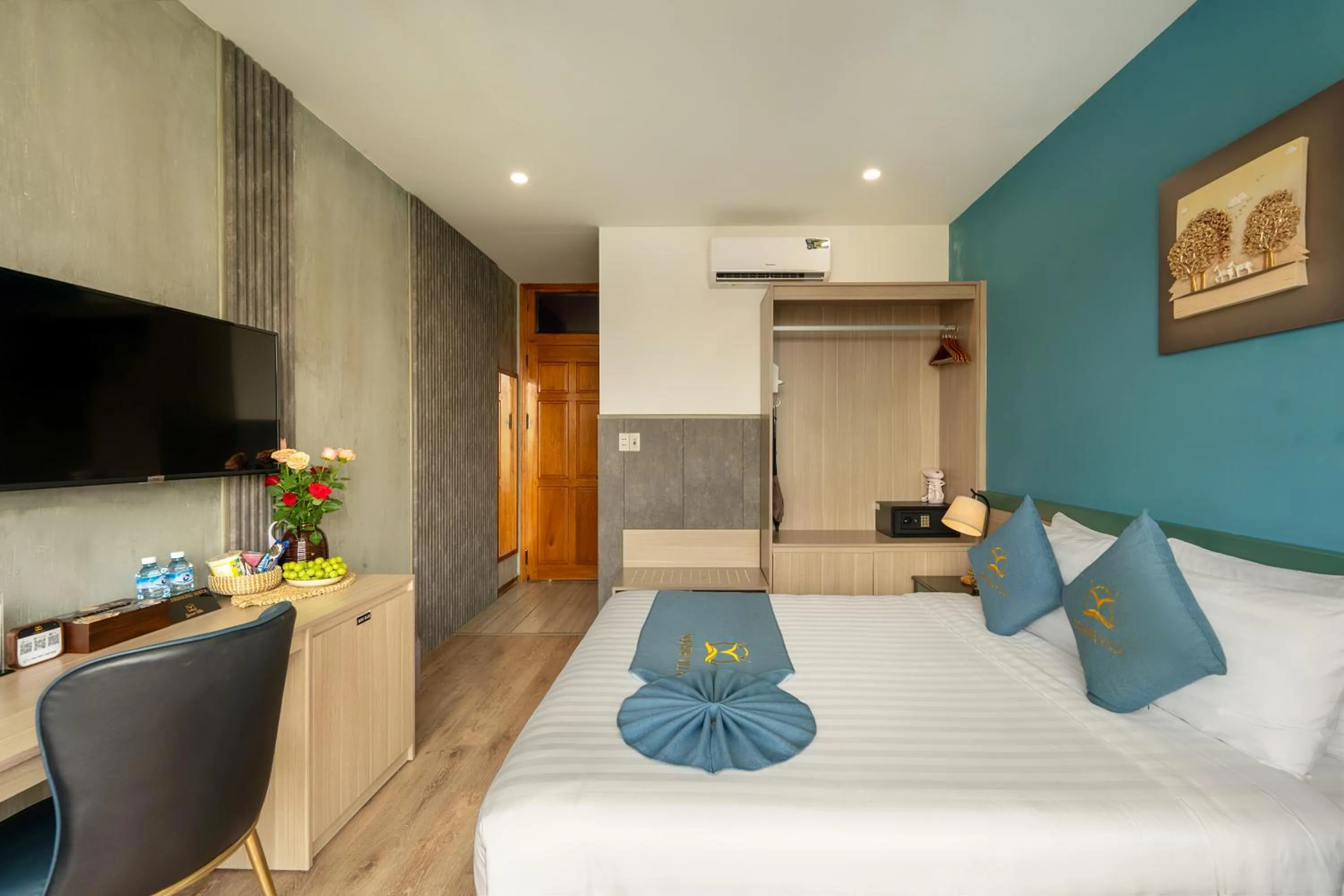 Bed in Square Villa Hoi An