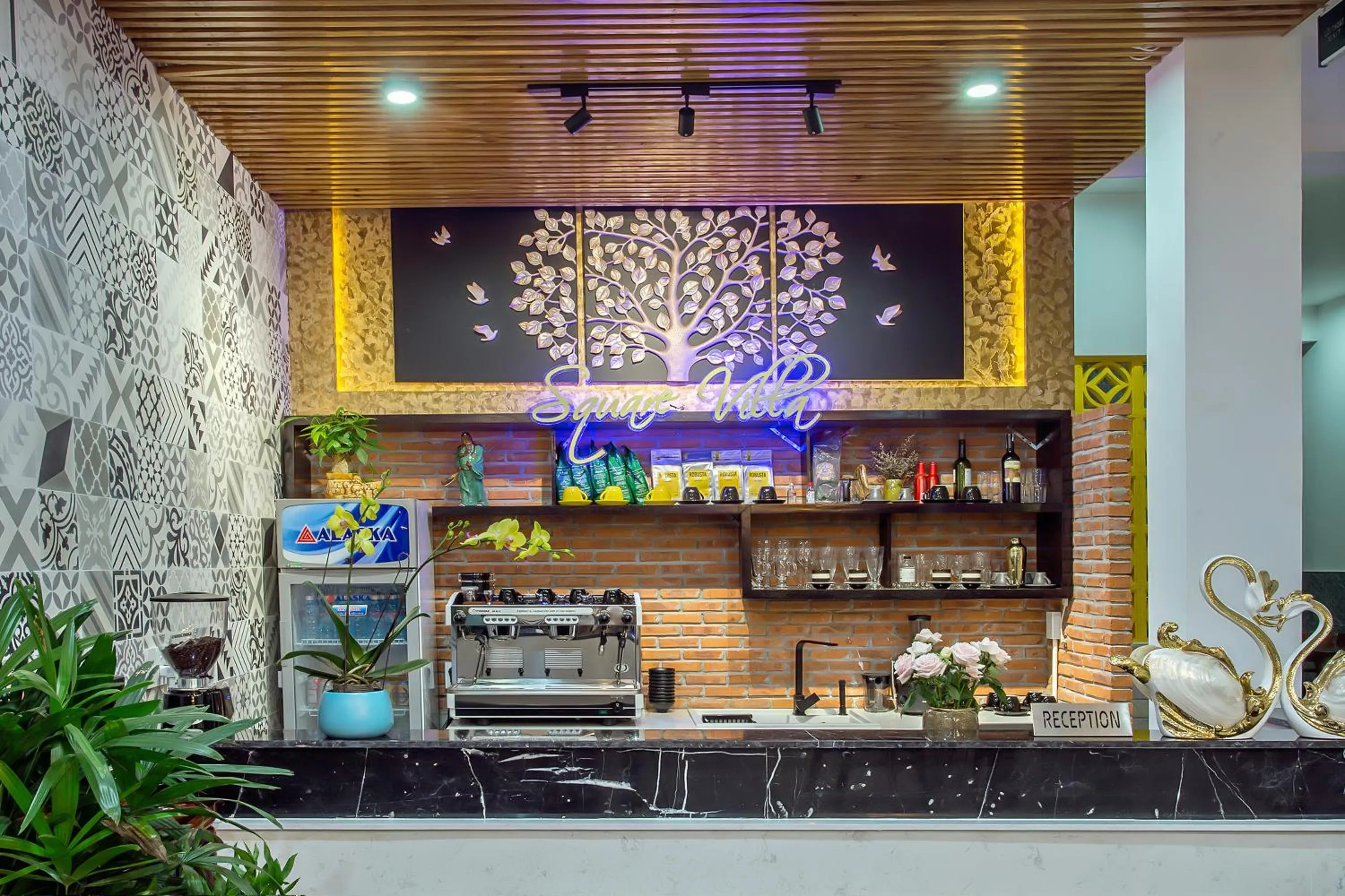 Lounge or bar in Square Villa Hoi An