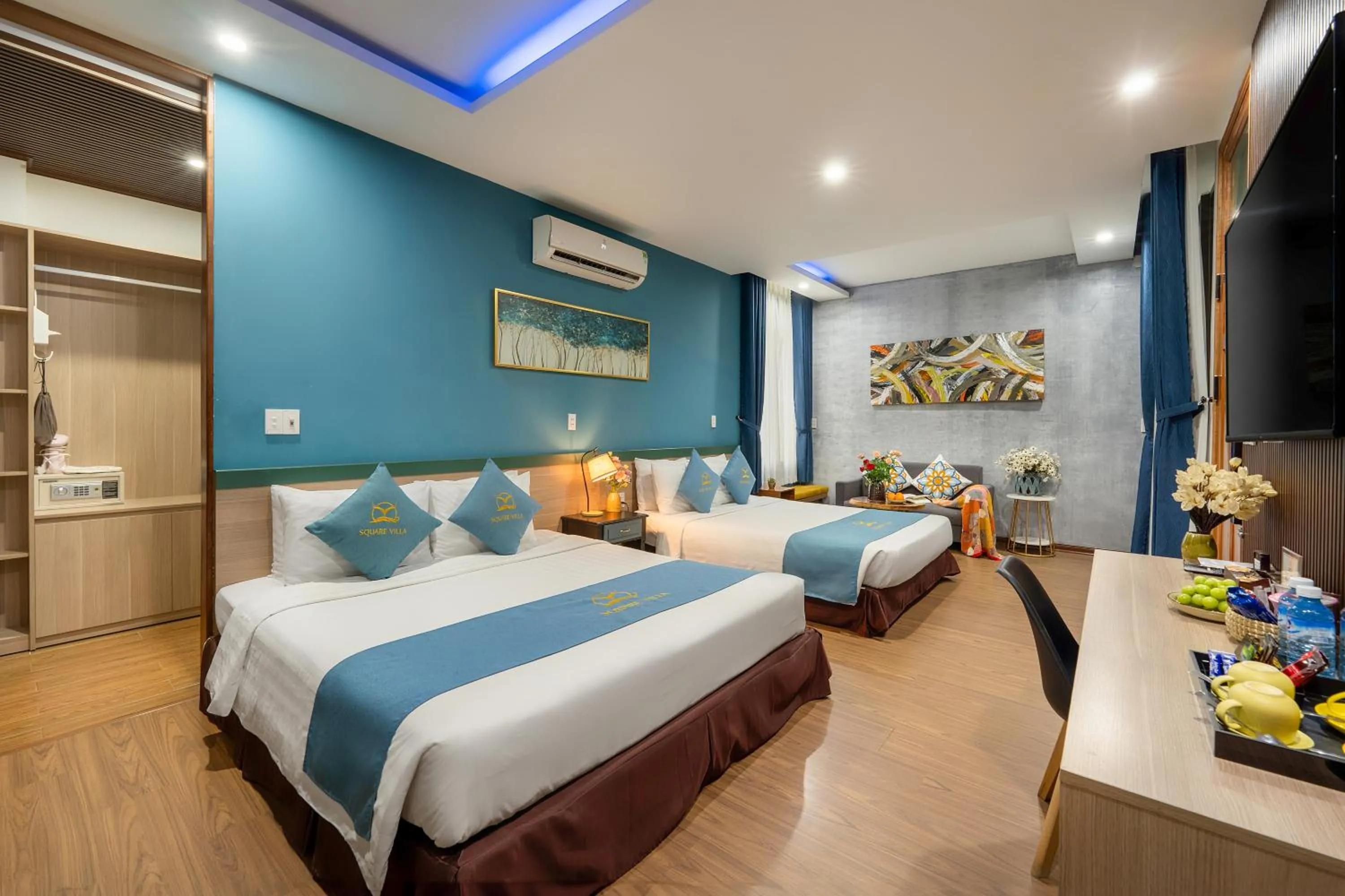 Bed in Square Villa Hoi An