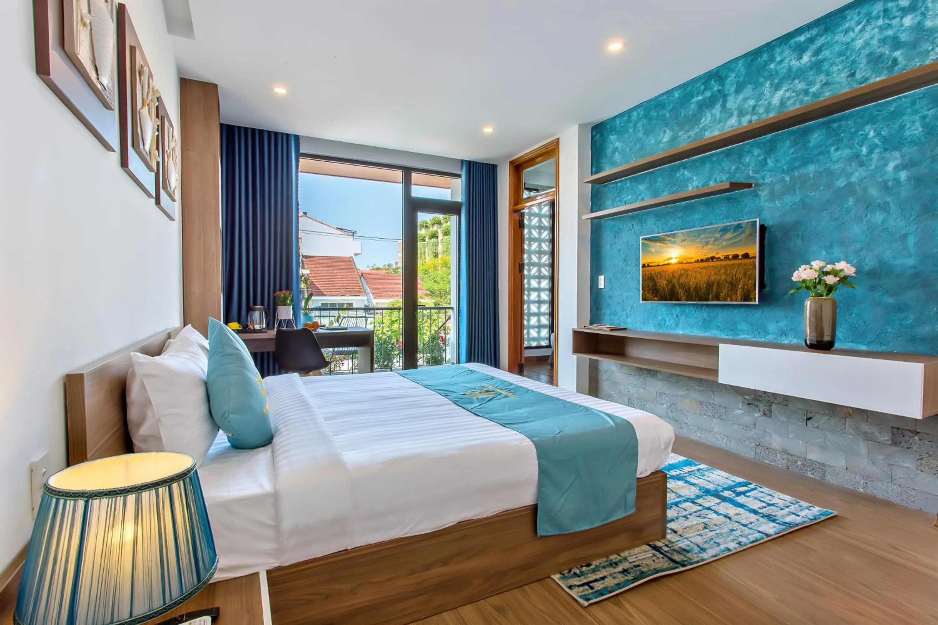 Photo of the whole room, Bed in Square Villa Hoi An