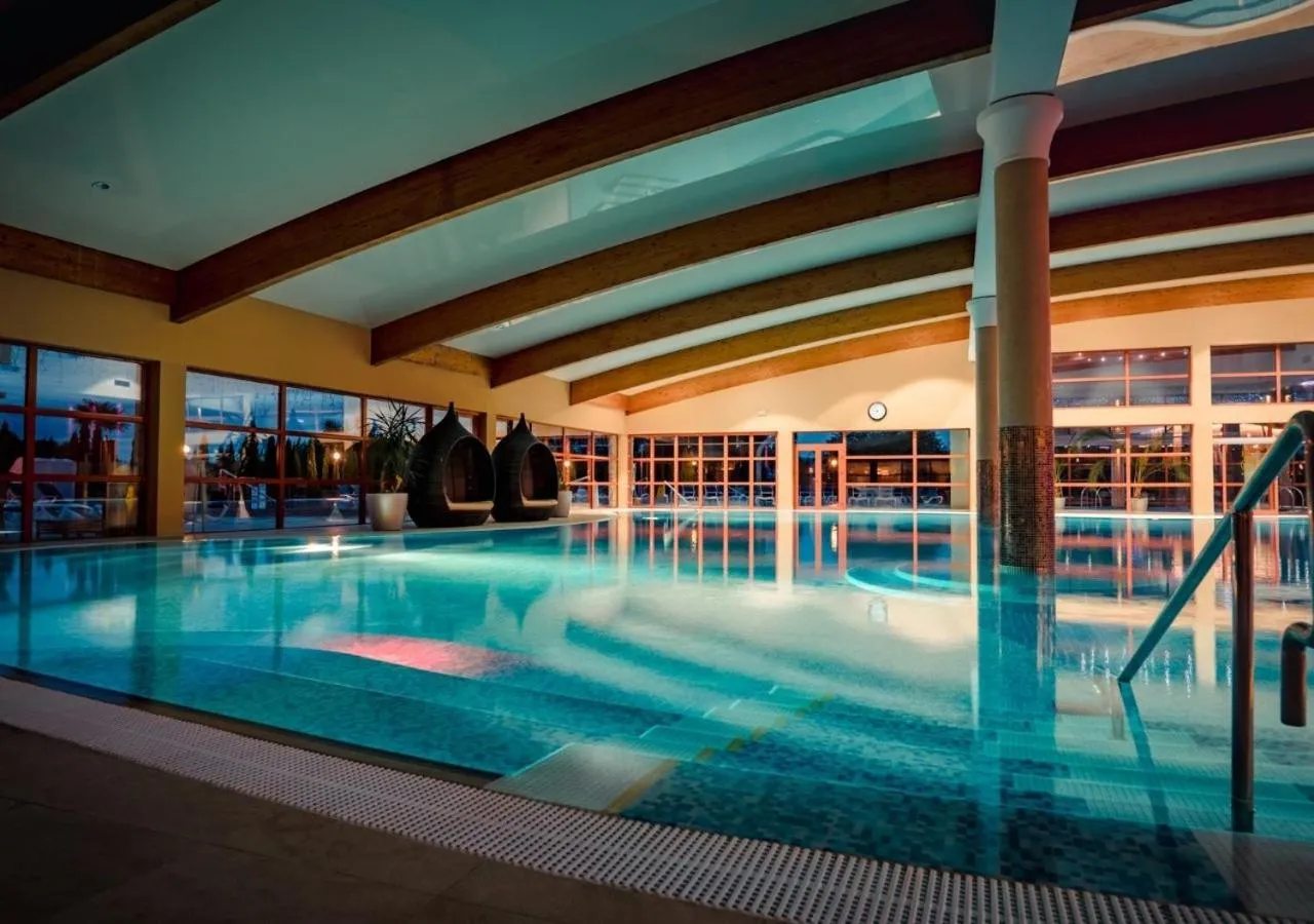 Swimming pool in Wellness & Spa Hotel Kaskady