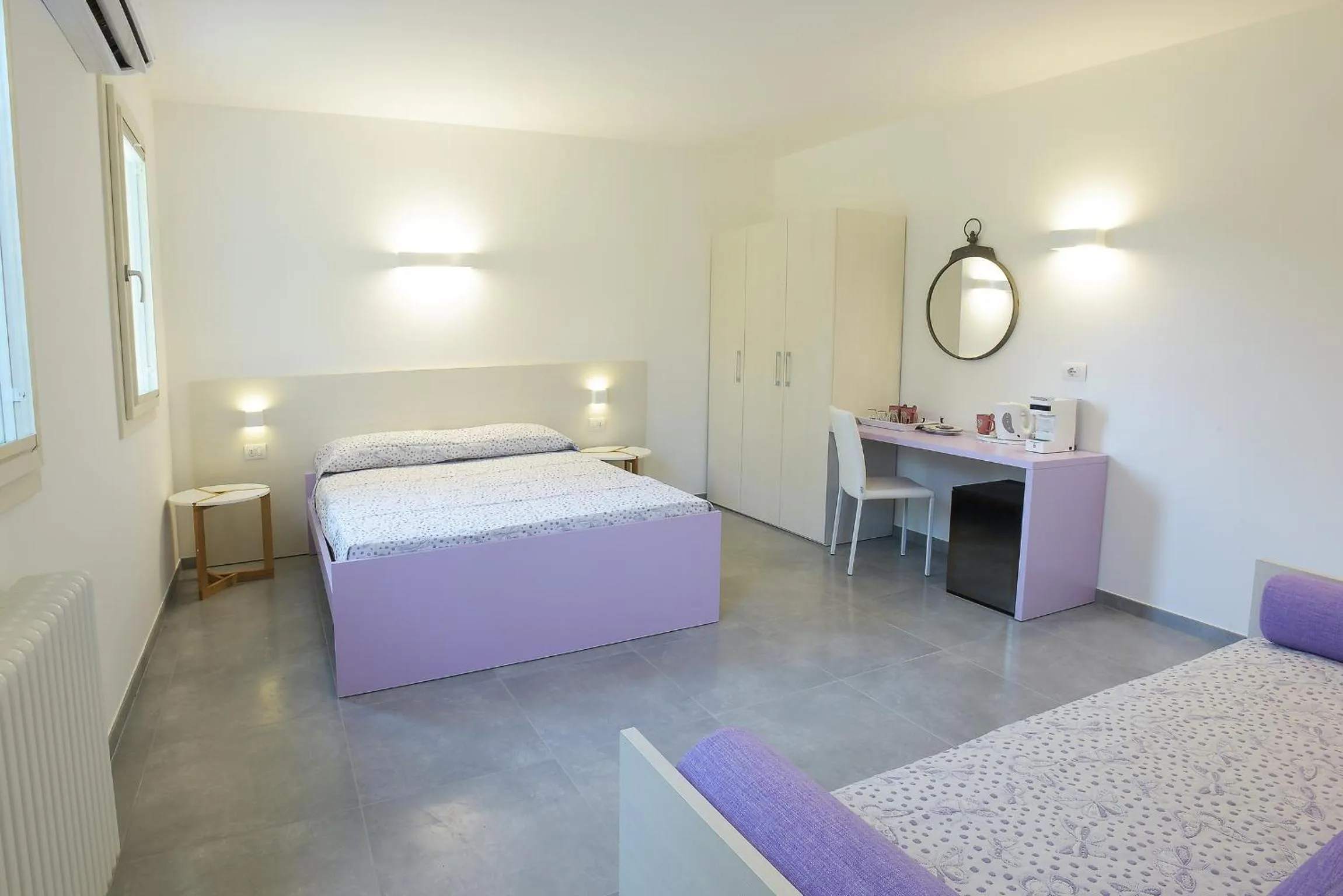 Photo of the whole room, Bed in Rose Canine B&B