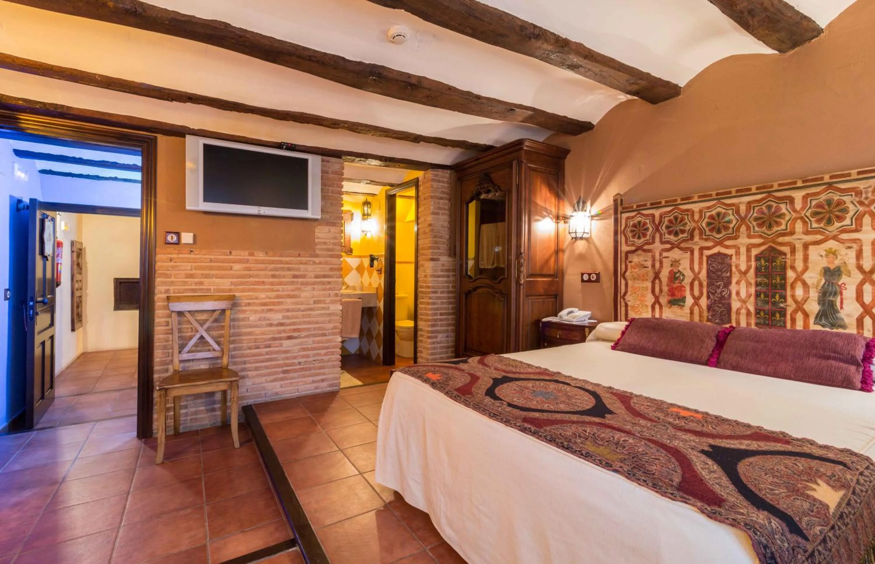 Photo of the whole room, Bed in Hotel La Realda