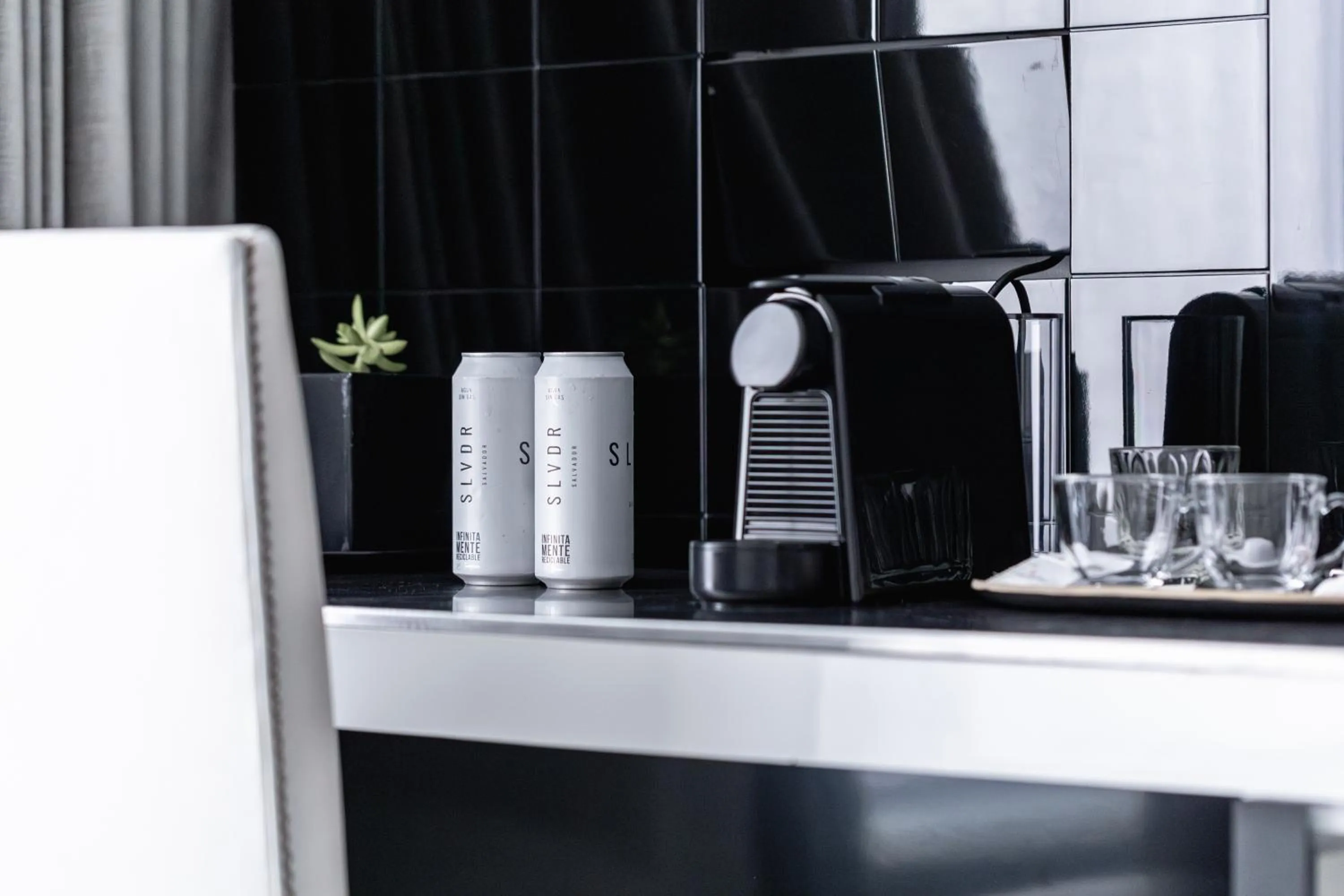 Kitchen or kitchenette in 1828 Smart Hotel Boutique