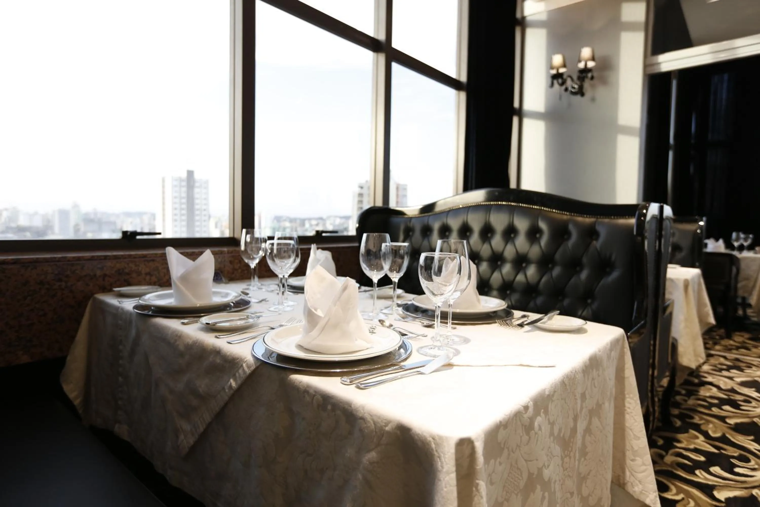 Restaurant/places to eat in Hotel Bertaso