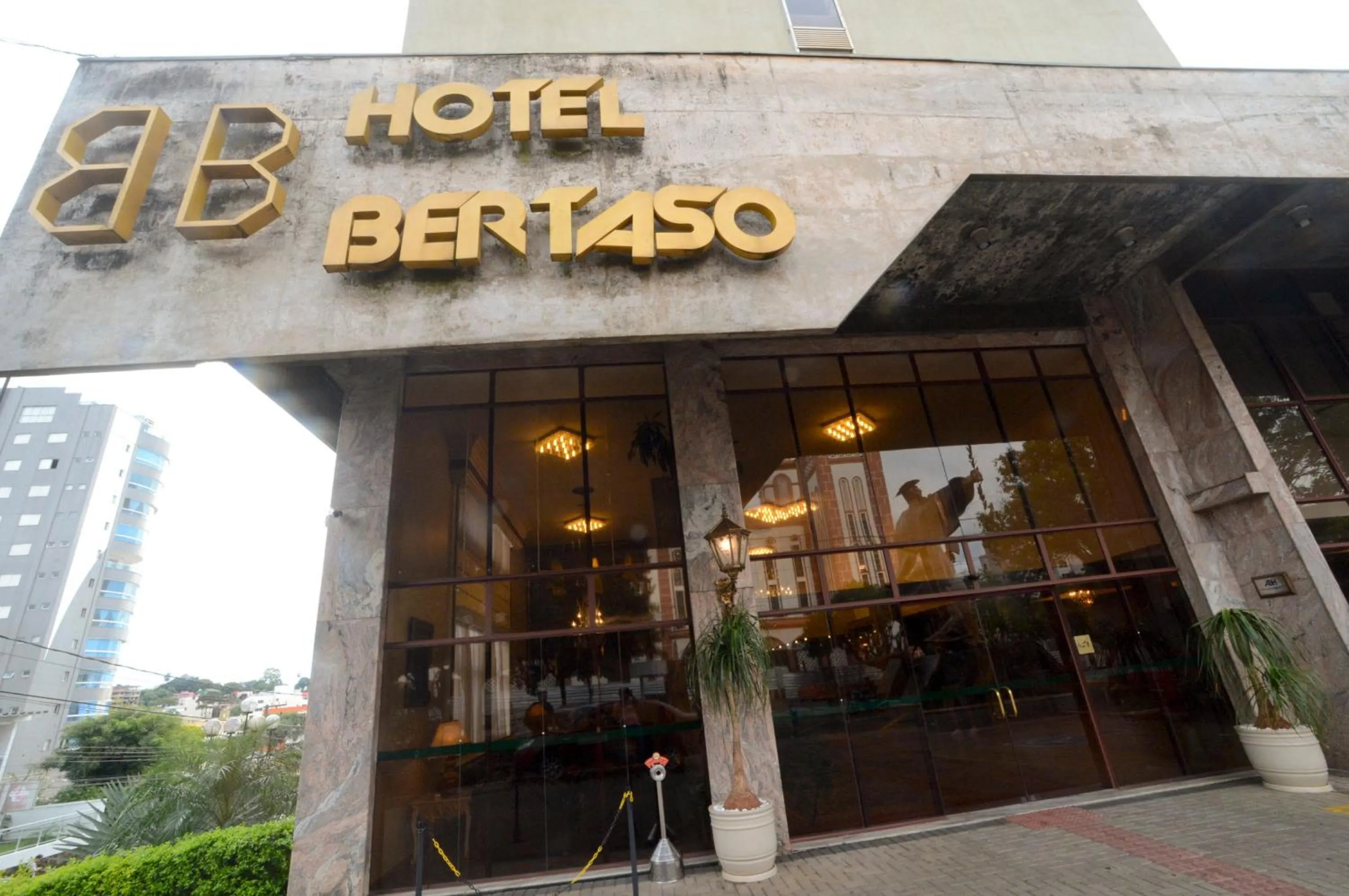 Facade/entrance in Hotel Bertaso