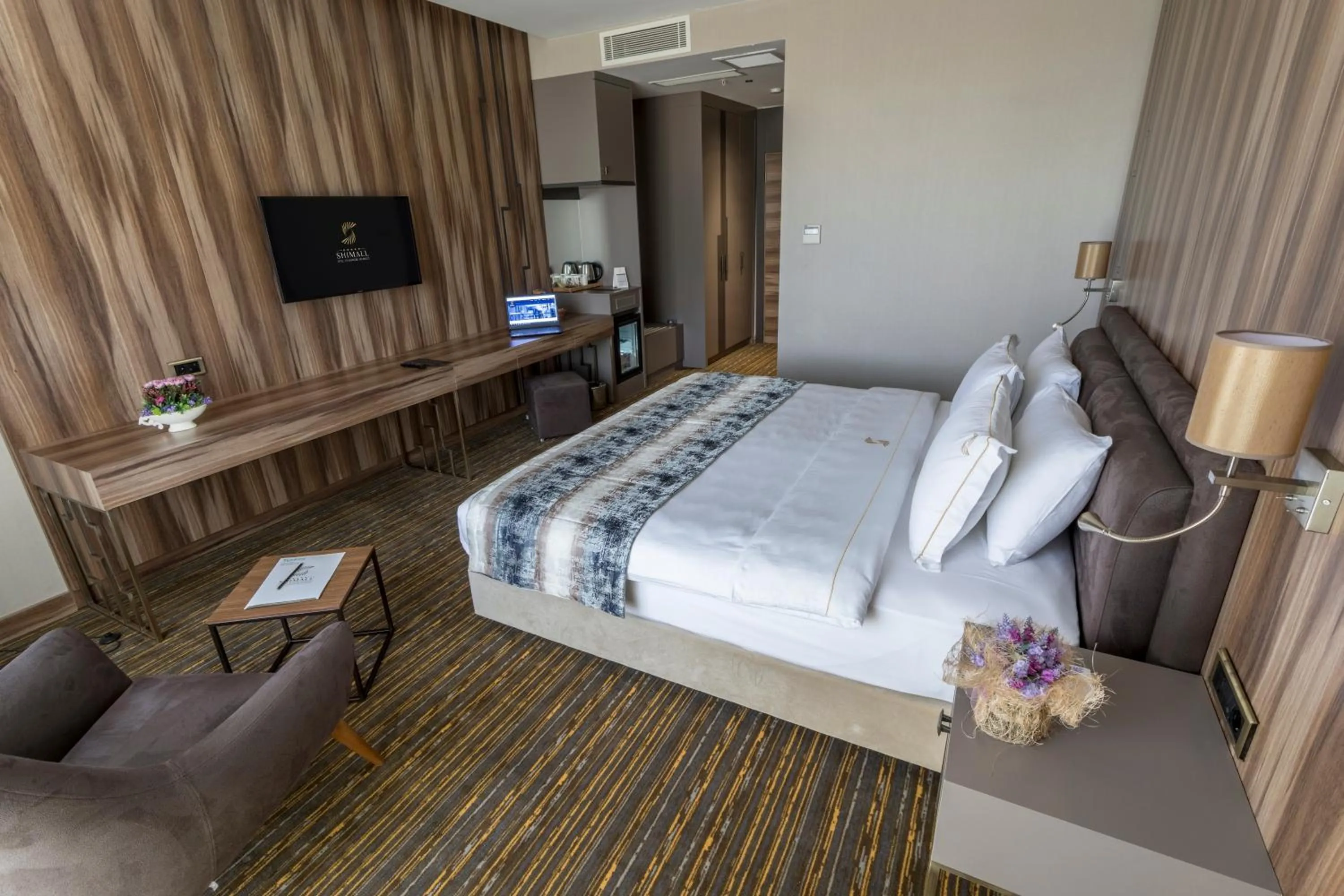 Bed in Shimall Deluxe